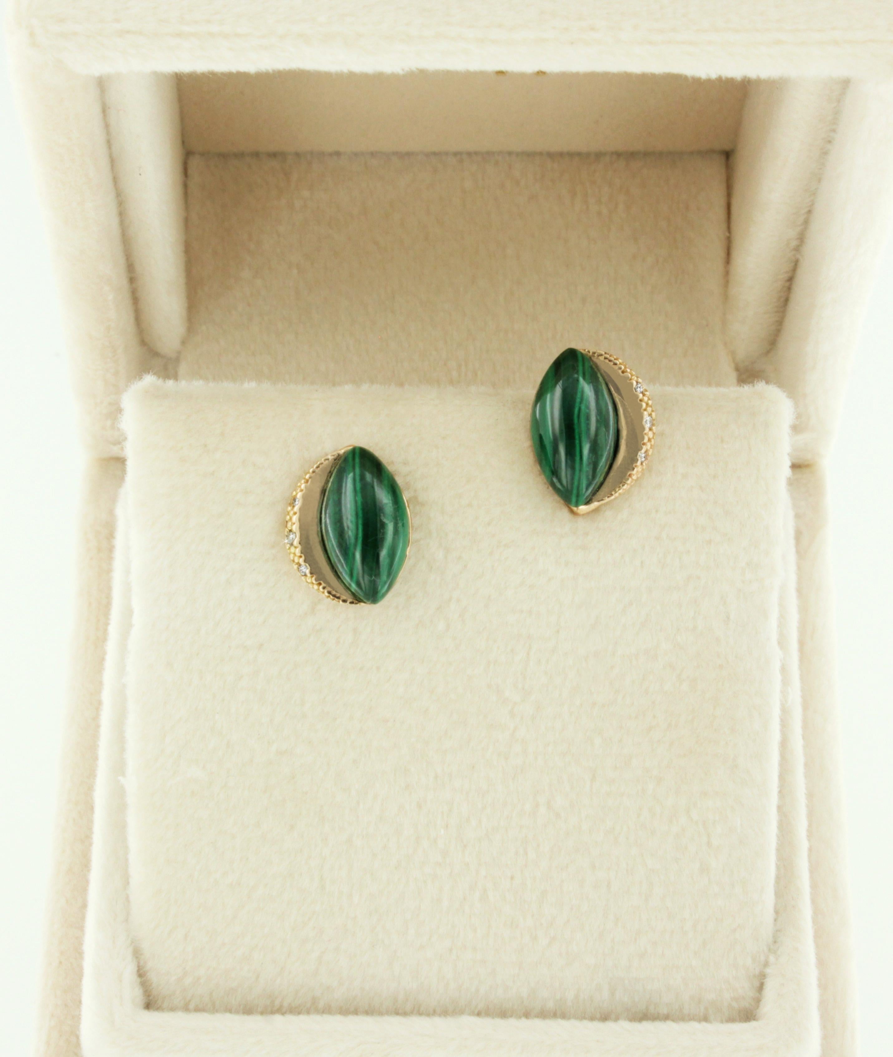 18Kt Rose Gold With White Diamonds And Malachite Modern Amazing Earrings  For Sale 1