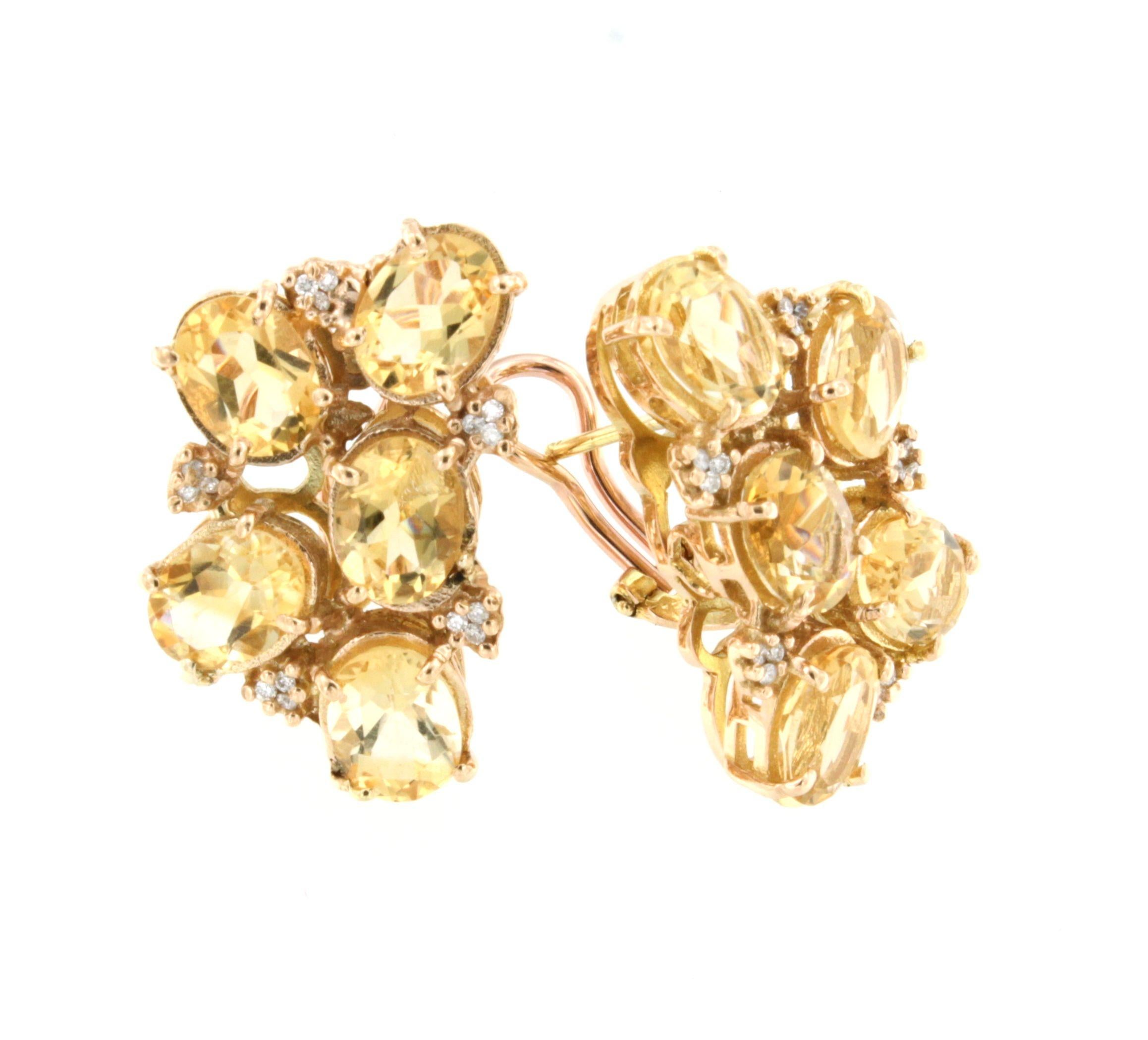Taille ovale Incroyables boucles d'oreilles modernes en or rose 18 carats avec pierres de citrines jaunes et diamants blancs  en vente