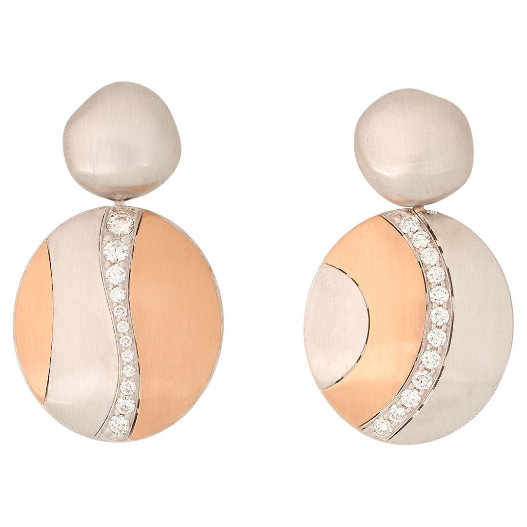 Boucles d'oreilles pendantes en or rose/blanc 18kt 19,40ct, diamants 0,31ct, faites à la main en vente