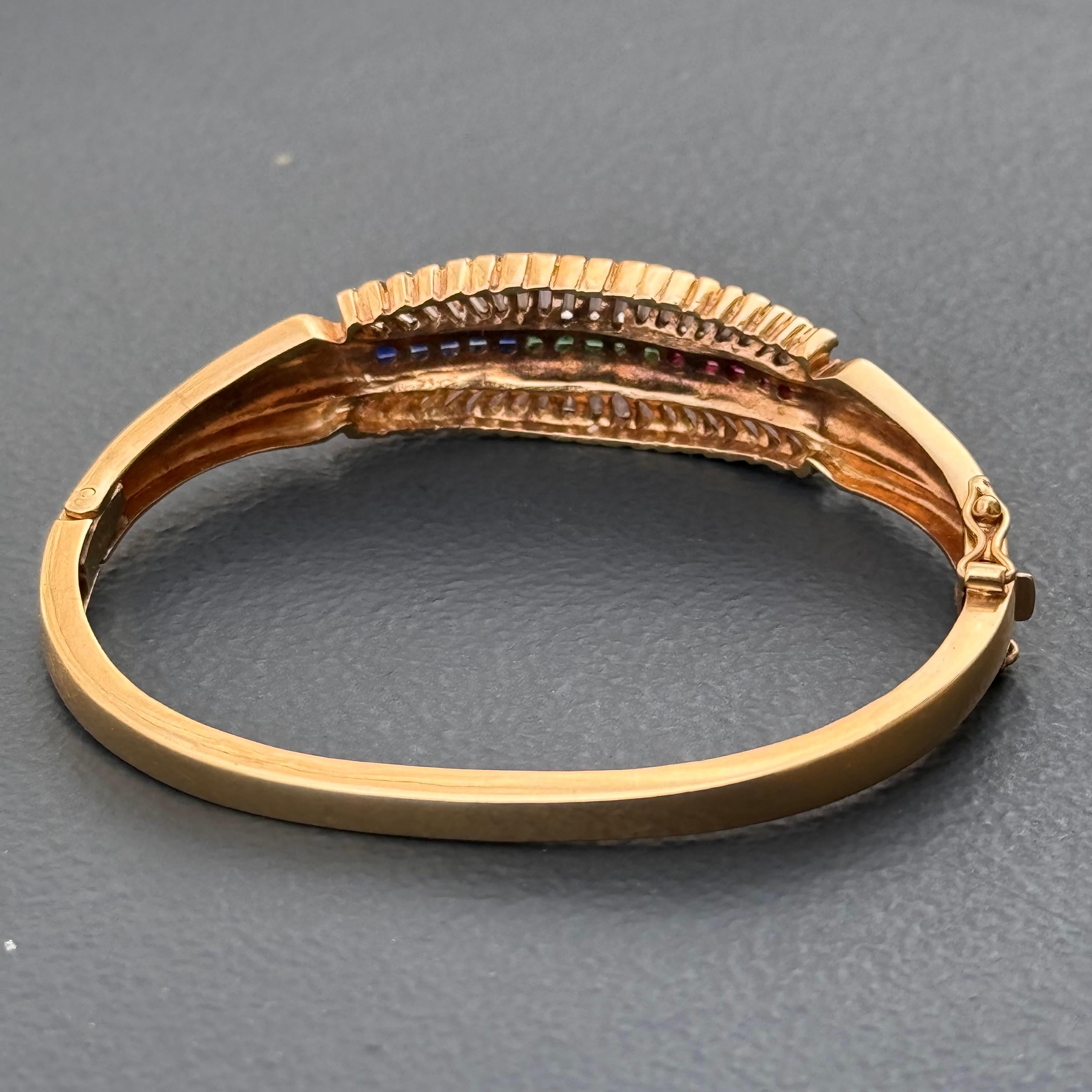 18kt Solid gold Bangle Bracelet  For Sale 6