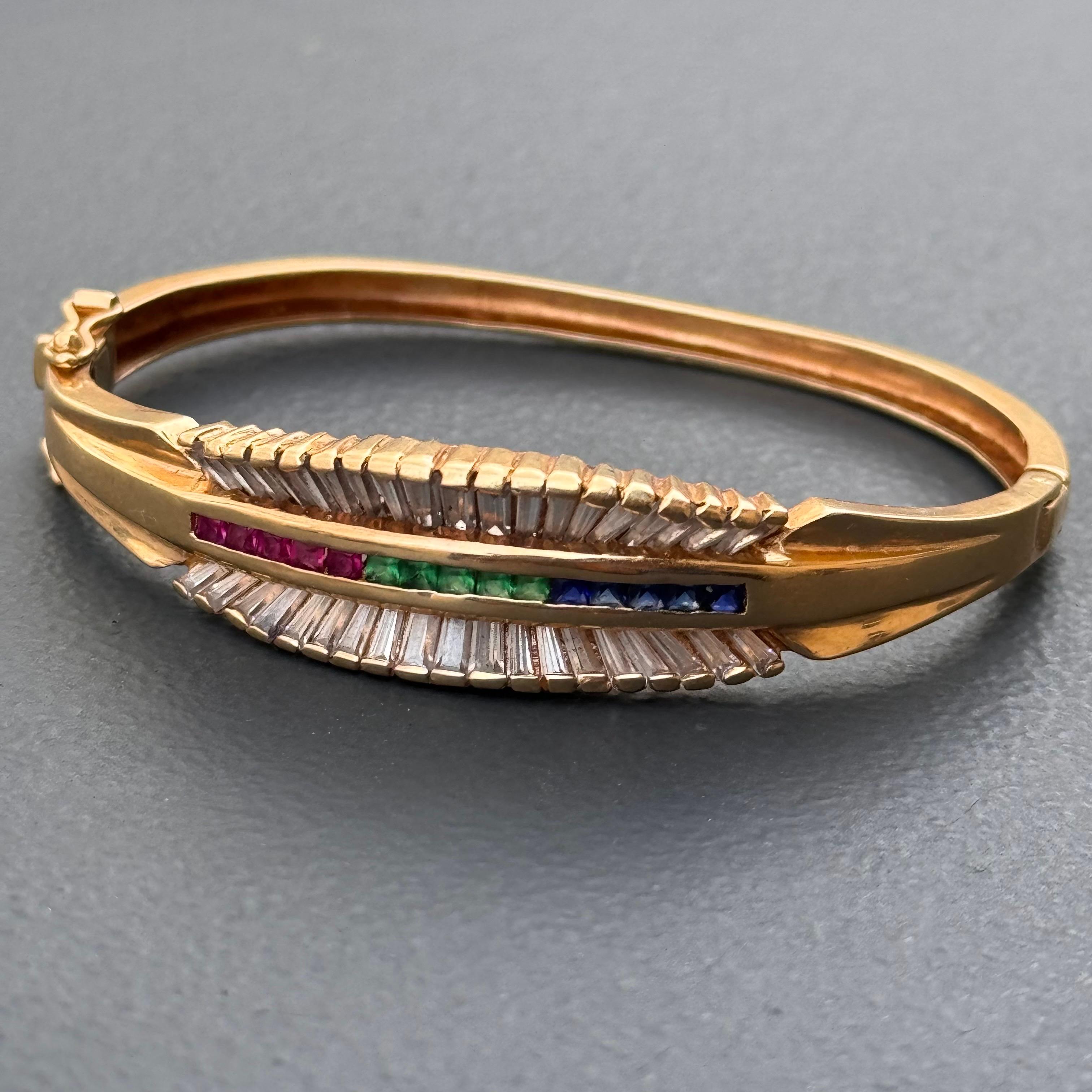 18kt Solid gold Bangle Bracelet  For Sale 7