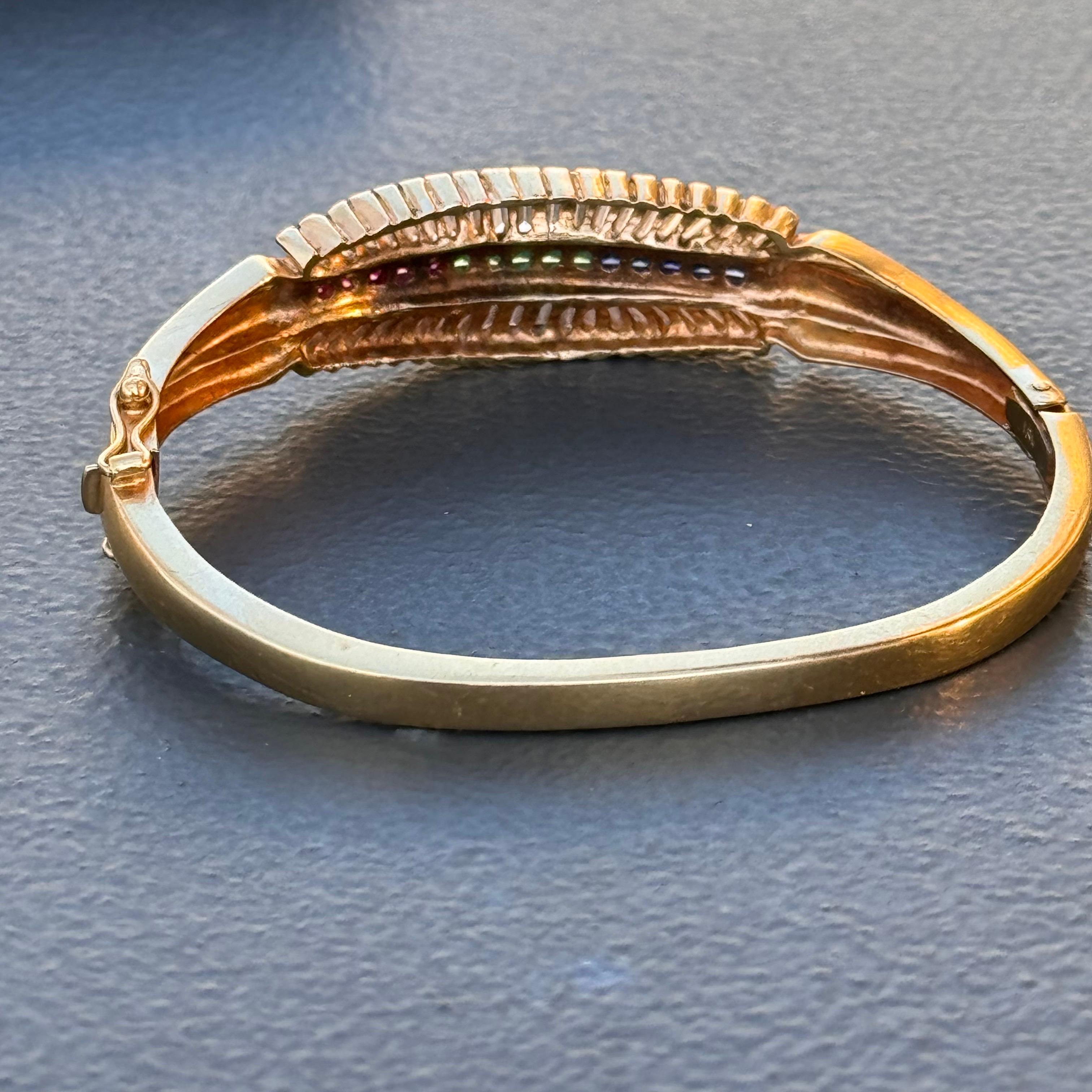 18kt Solid gold Bangle Bracelet  For Sale 4