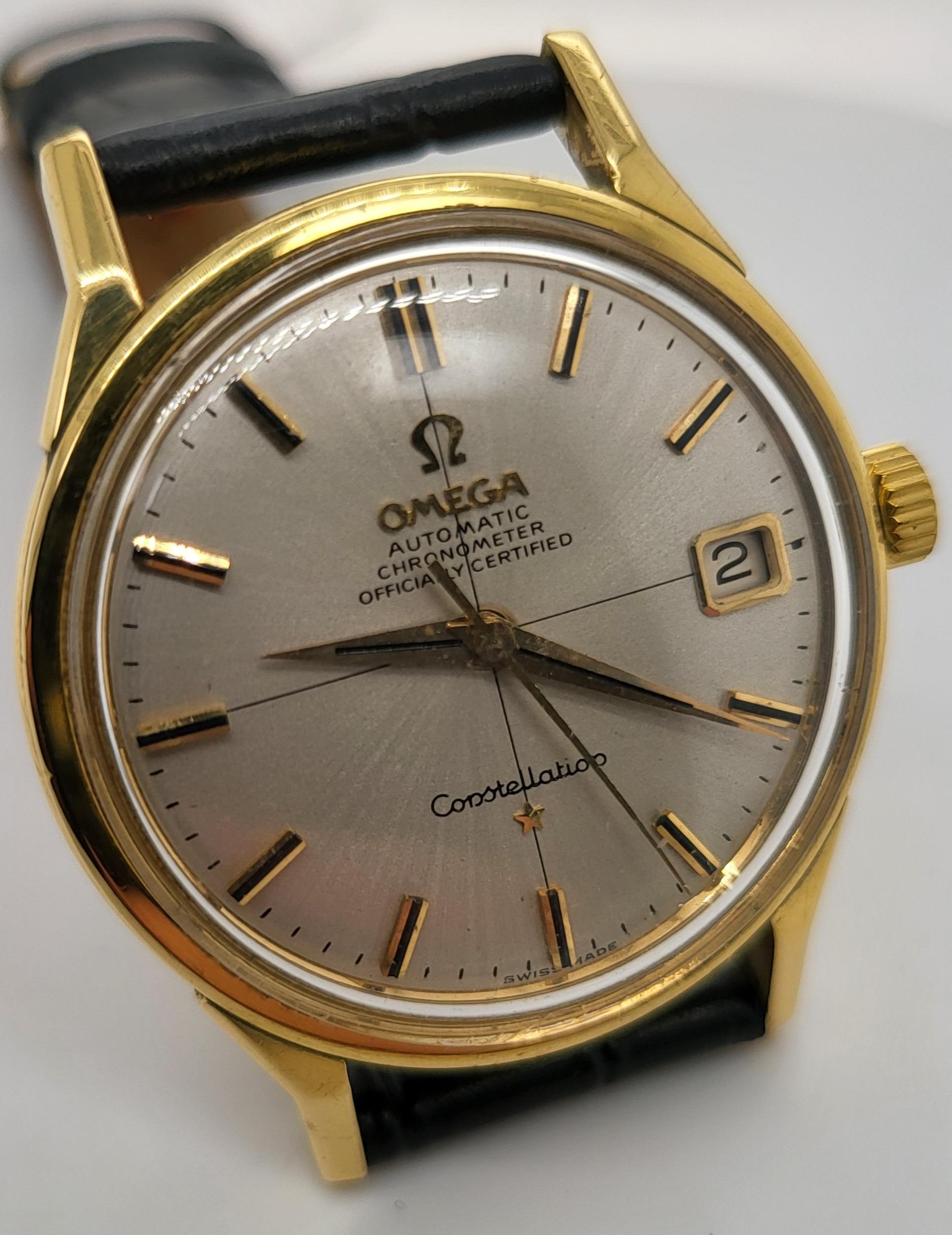 Montre Omega Constellation certifiée officiellement en or massif 18 carats, Cal 561 Unisexe en vente