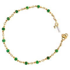 Used 18kt Solid Link Bracelet Featuring Vibrant Exclusive Kelly Green Tsavorite