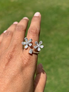 18kt Solid Rose Gold Designer Women's Stunning Diamond Floral Ring