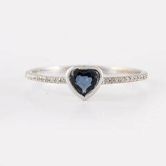 18 Karat Solid White Gold Dainty Blue Sapphire Heart Promise Ring with Diamonds