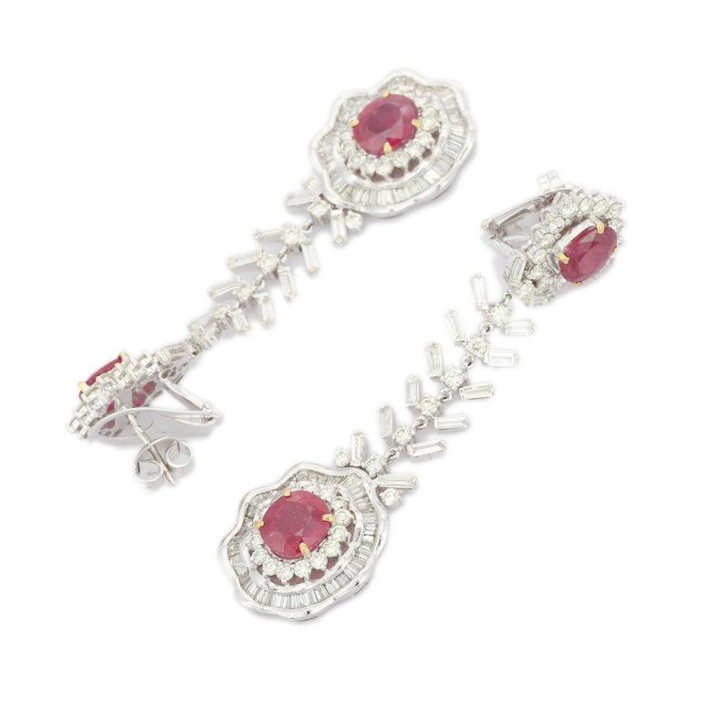 Oval Cut 18kt Solid White Gold Floral 13.14 ct Ruby Diamond Dangle Drop Earrings For Sale