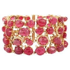 Bracelet en or jaune massif 18 carats avec rubis 207,68 carats poids total et diamants 7,72 carats poids total
