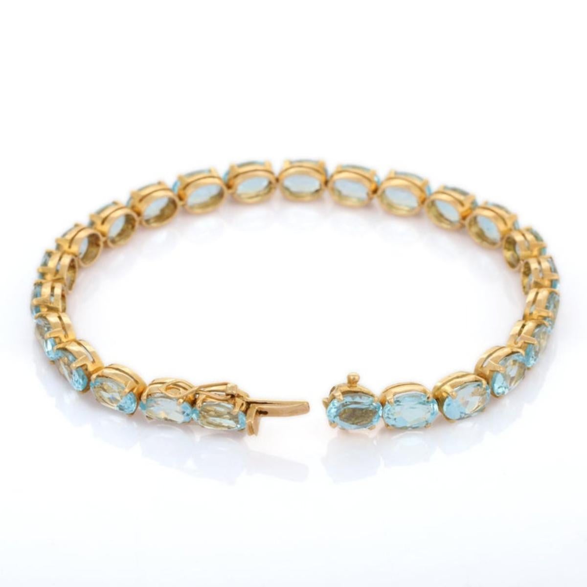 Bracelet tennis en or jaune massif 18 carats avec topaze bleue facettée de 28,5 carats Neuf - En vente à New York, NY