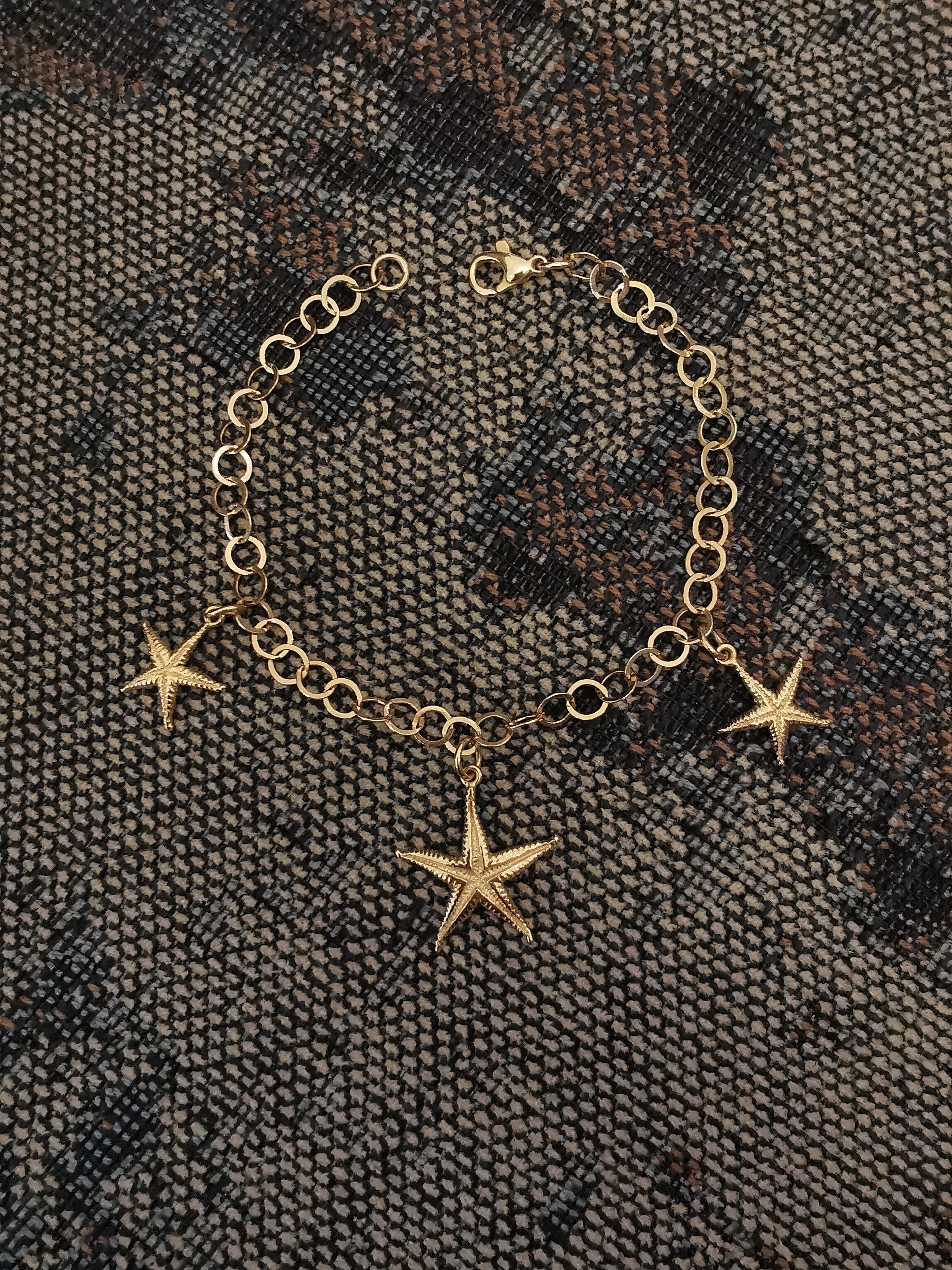 18 Karat Solid Yellow Gold Starfish Chain Bracelet In New Condition For Sale In Cattolica, IT