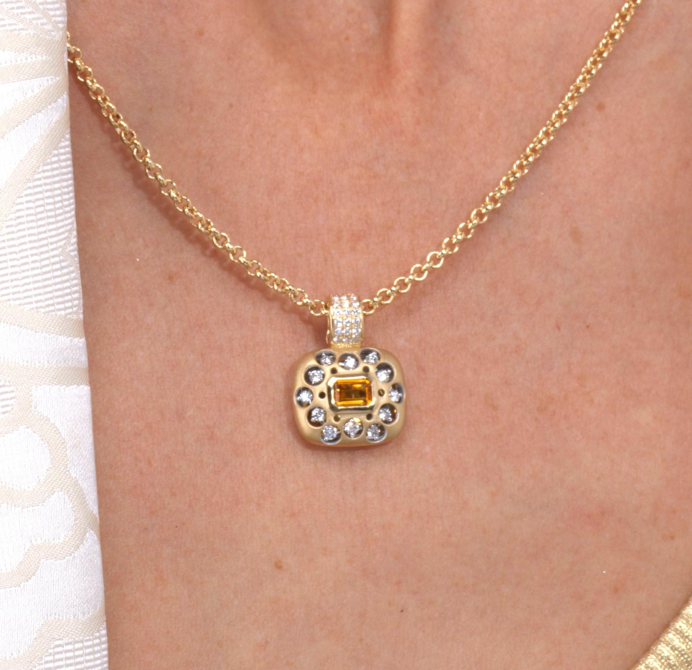 Brilliant Cut 18kt. Square Splash of Color Diamond Citrine pendant on a chain For Sale