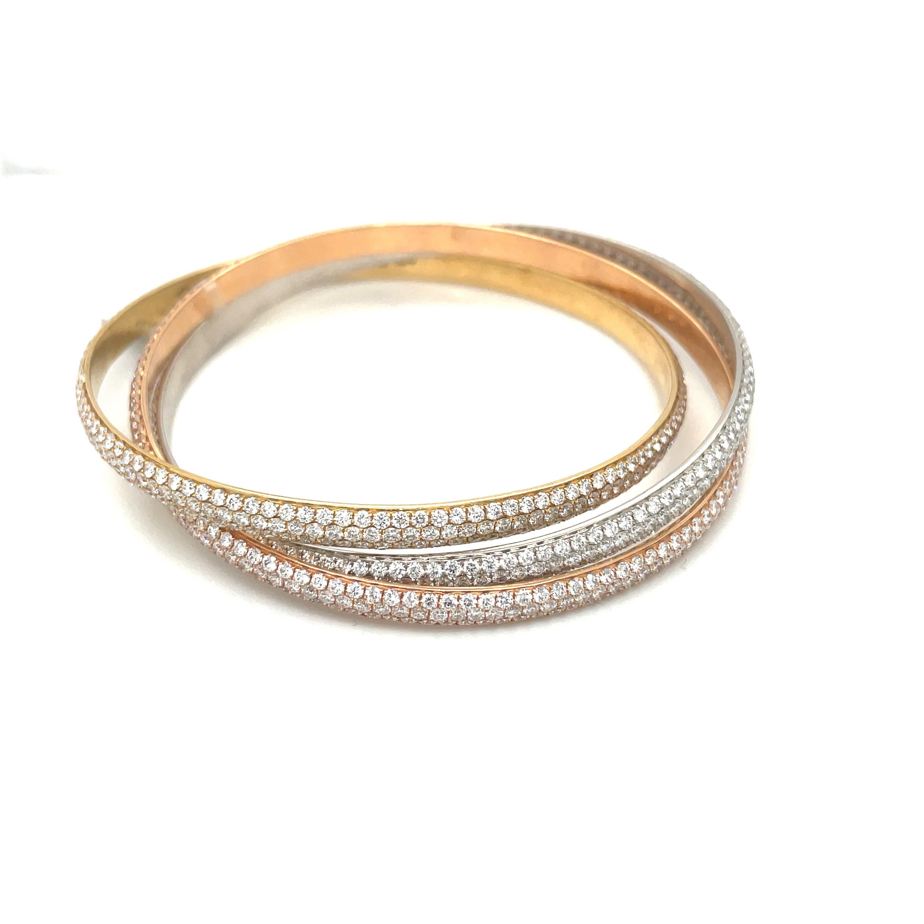 18KT Tri Color Rose, Gelb & Weißgold 17,05 Ct Diamond Rolling Bracelet (Zeitgenössisch) im Angebot