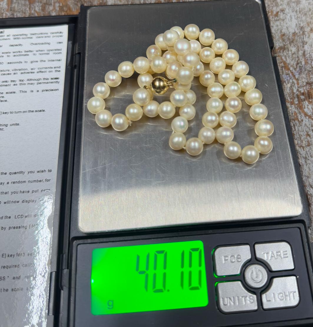 Orecchini UNOAEERE 18KT CON chiusura in oro 14kt Collana di perle coltivate di qualità. in vendita 8