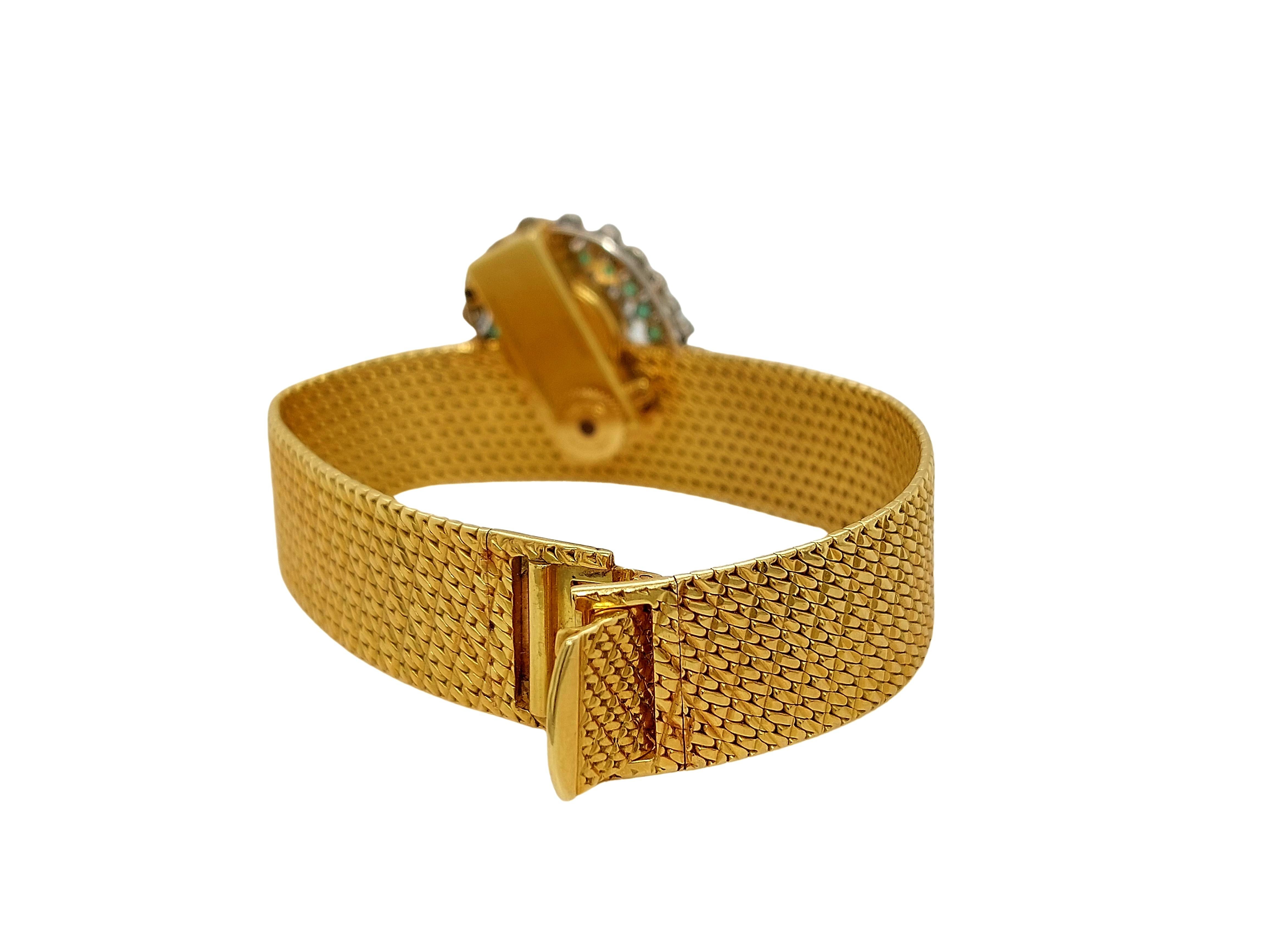 18kt Vacheron Constantin Geneve Bracelet Watch with Smallest Baguette Movement For Sale 5