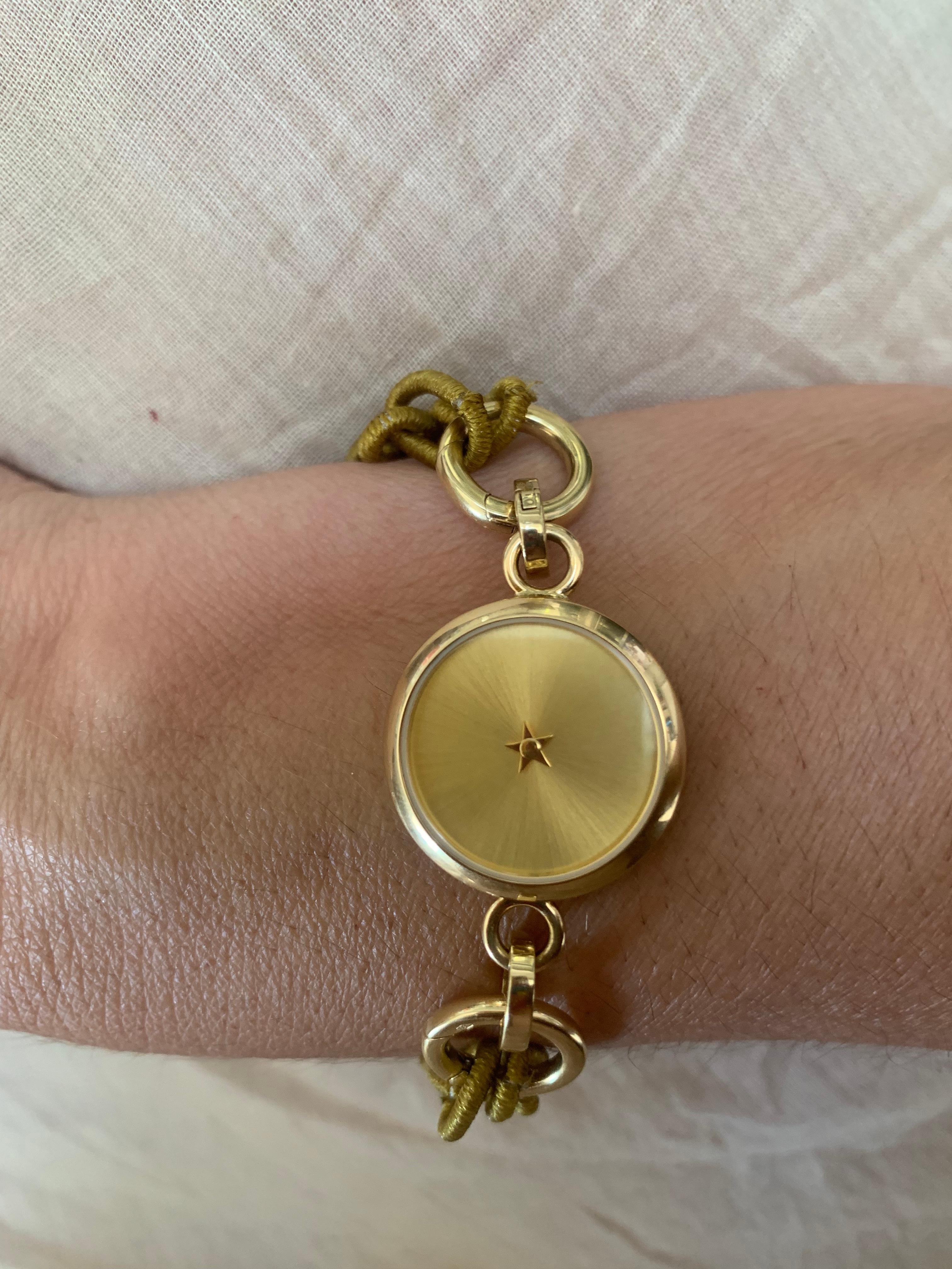 Women's or Men's 18kt Warm Gold non-time-telling timepiece Bracelet with silk and openable clasps For Sale
