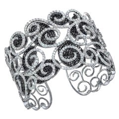 18KT WG 12.00Ct. Nero e 9,12 Ct. Bracciale con diamanti bianchi