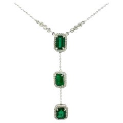 18Kt WG Emerald and Diamond necklace