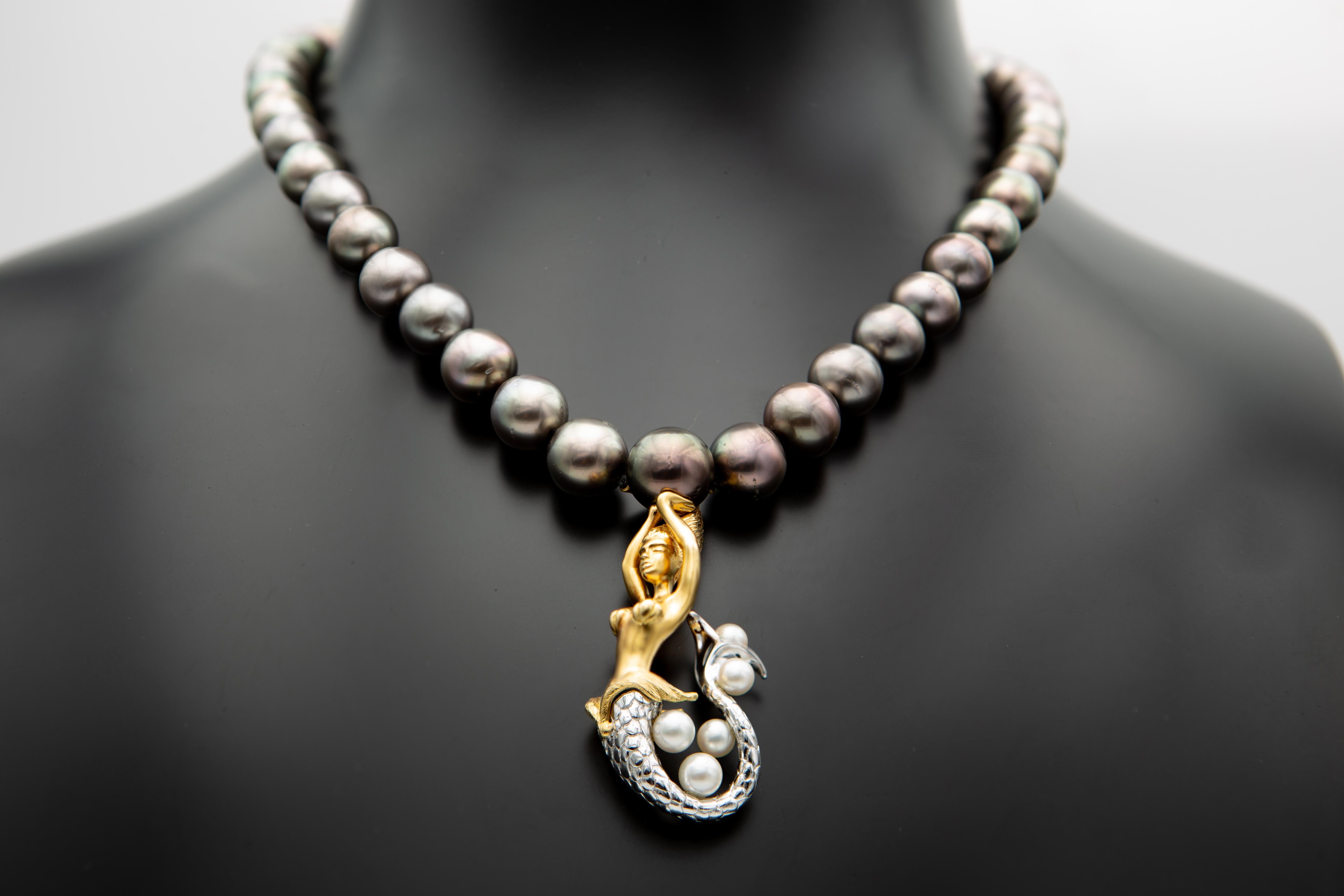 Contemporary 18kt White and Rose Gold Mermaid Pendant Necklace with Tahiti and Akoya Pearls For Sale