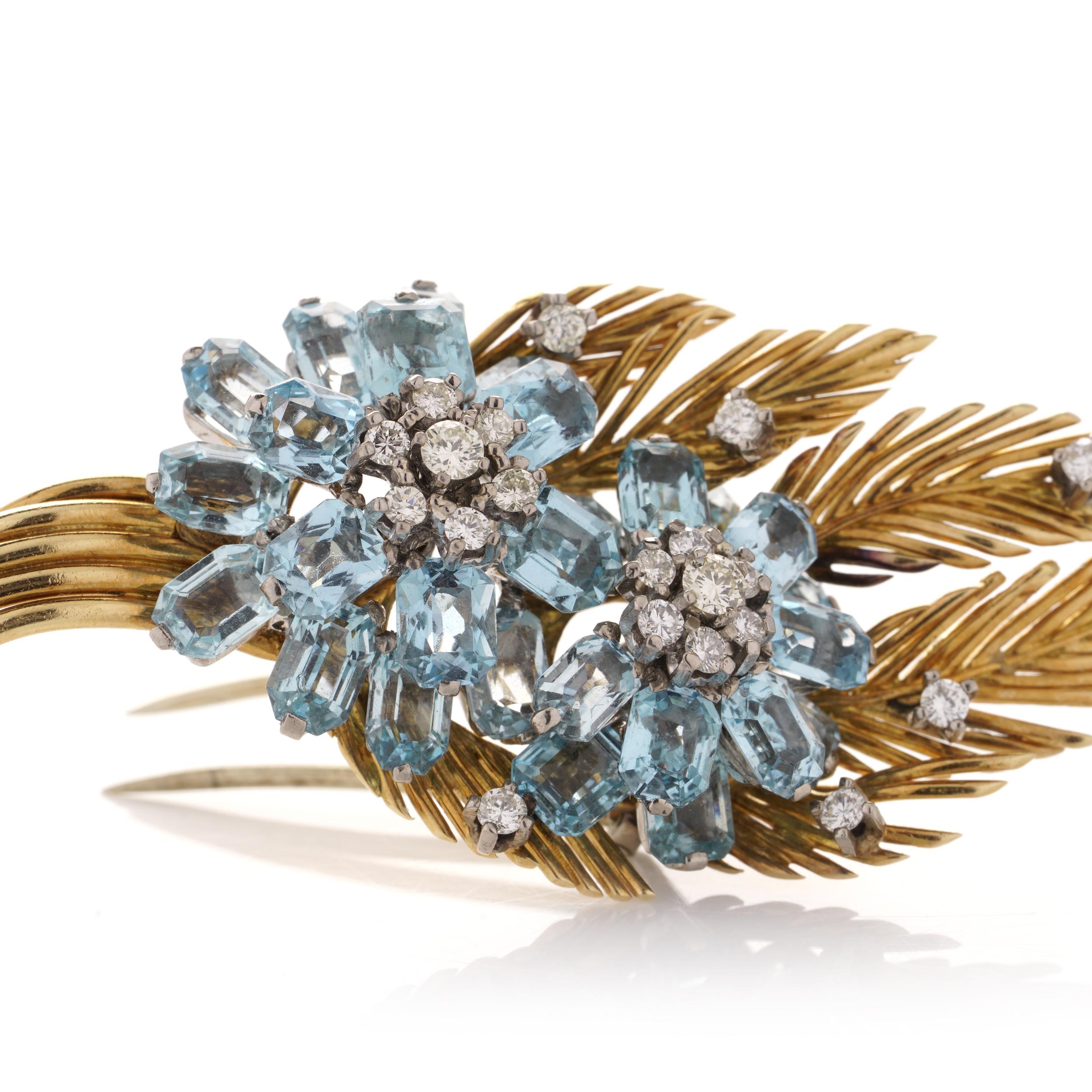 18k VINTAGE BROOCH yellow gold and Aquamarines For Sale 1