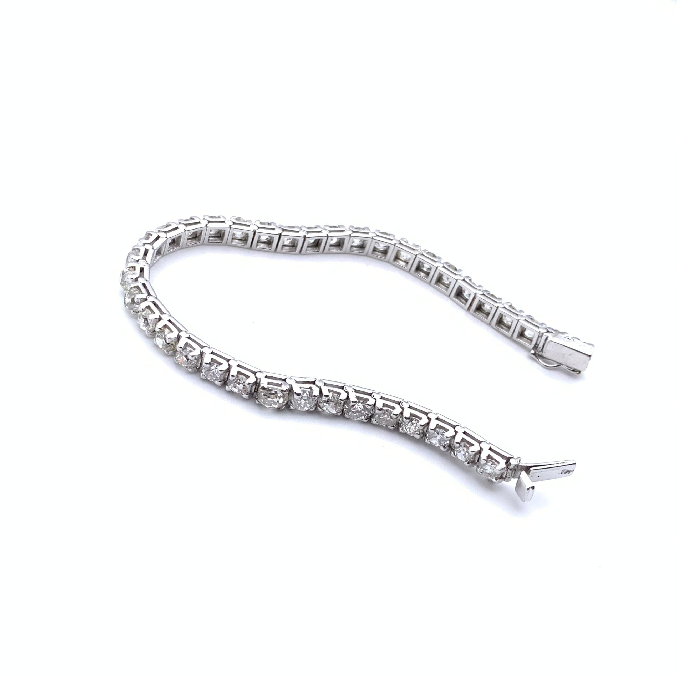 Women's or Men's 18KT White Gold 11.5 CT Old Mine Cut Tennis Bracelet For Sale