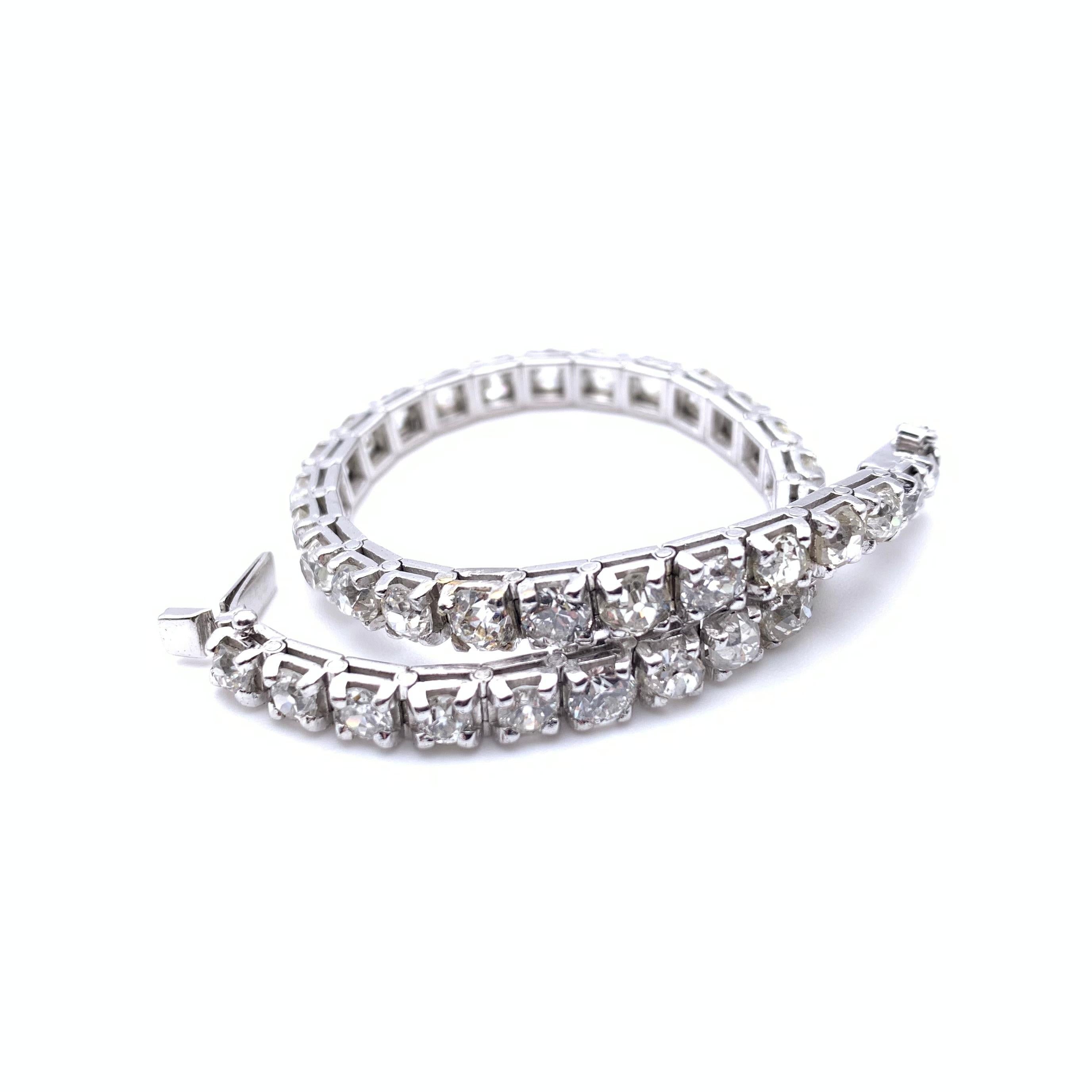 18KT White Gold 11.5 CT Old Mine Cut Tennis Bracelet For Sale 2
