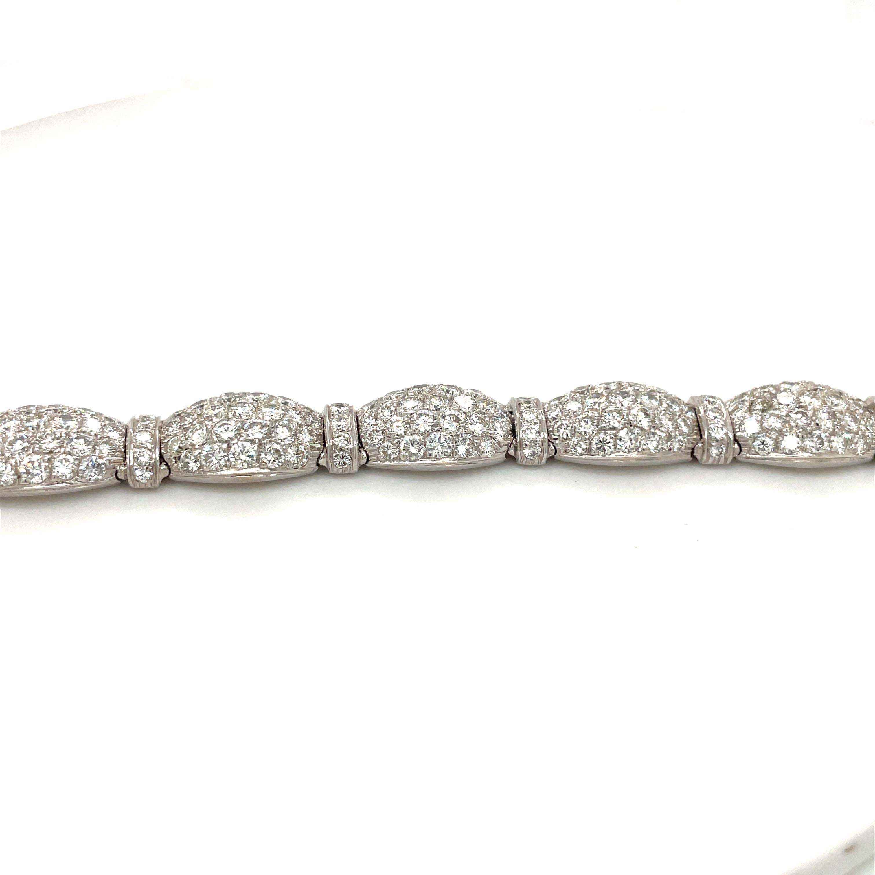 Or blanc 18 carats 15,60 carats Bracelet de diamants Unisexe en vente