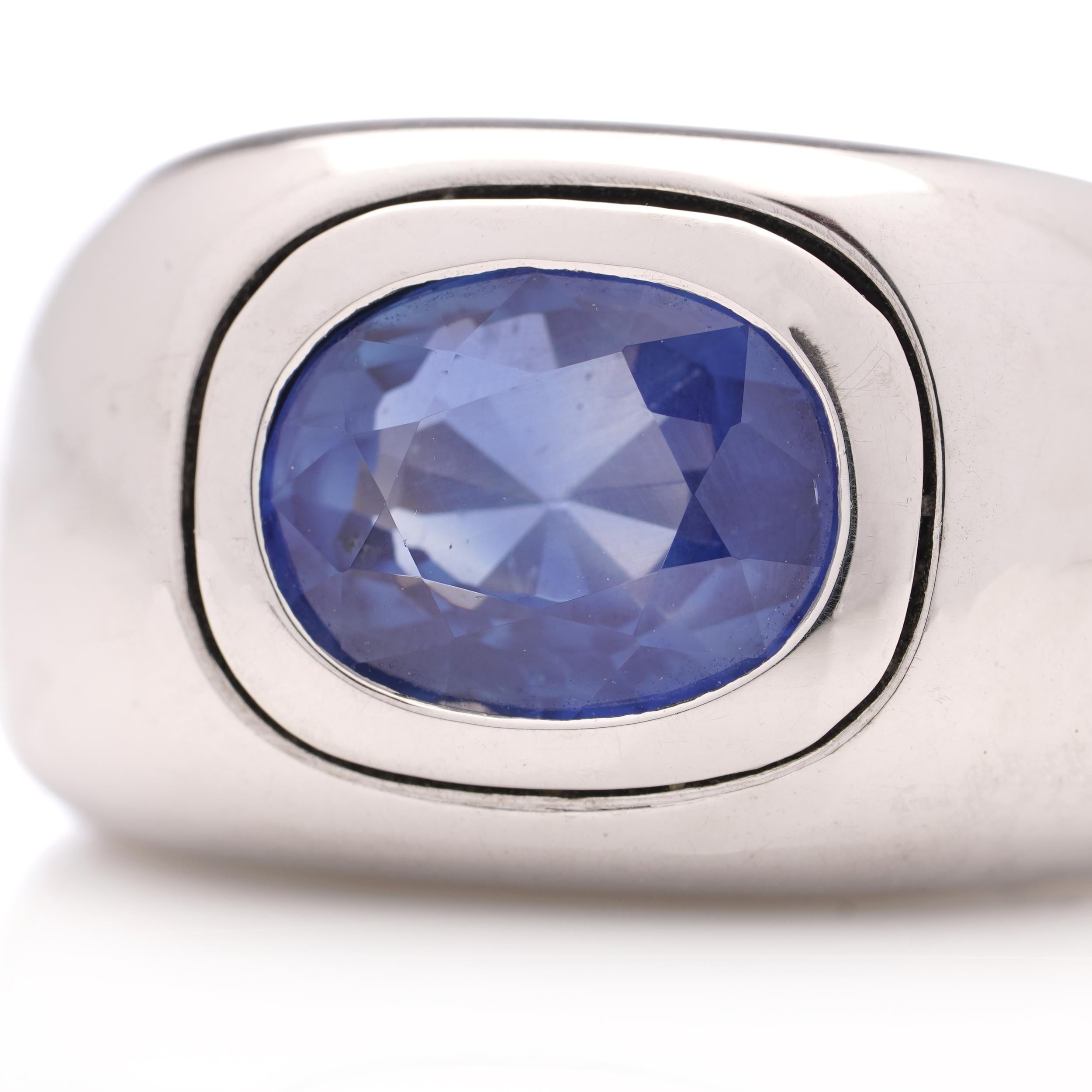 18kt. white gold 2.00 cts. natural sapphire men's dome fashion ring For Sale 1