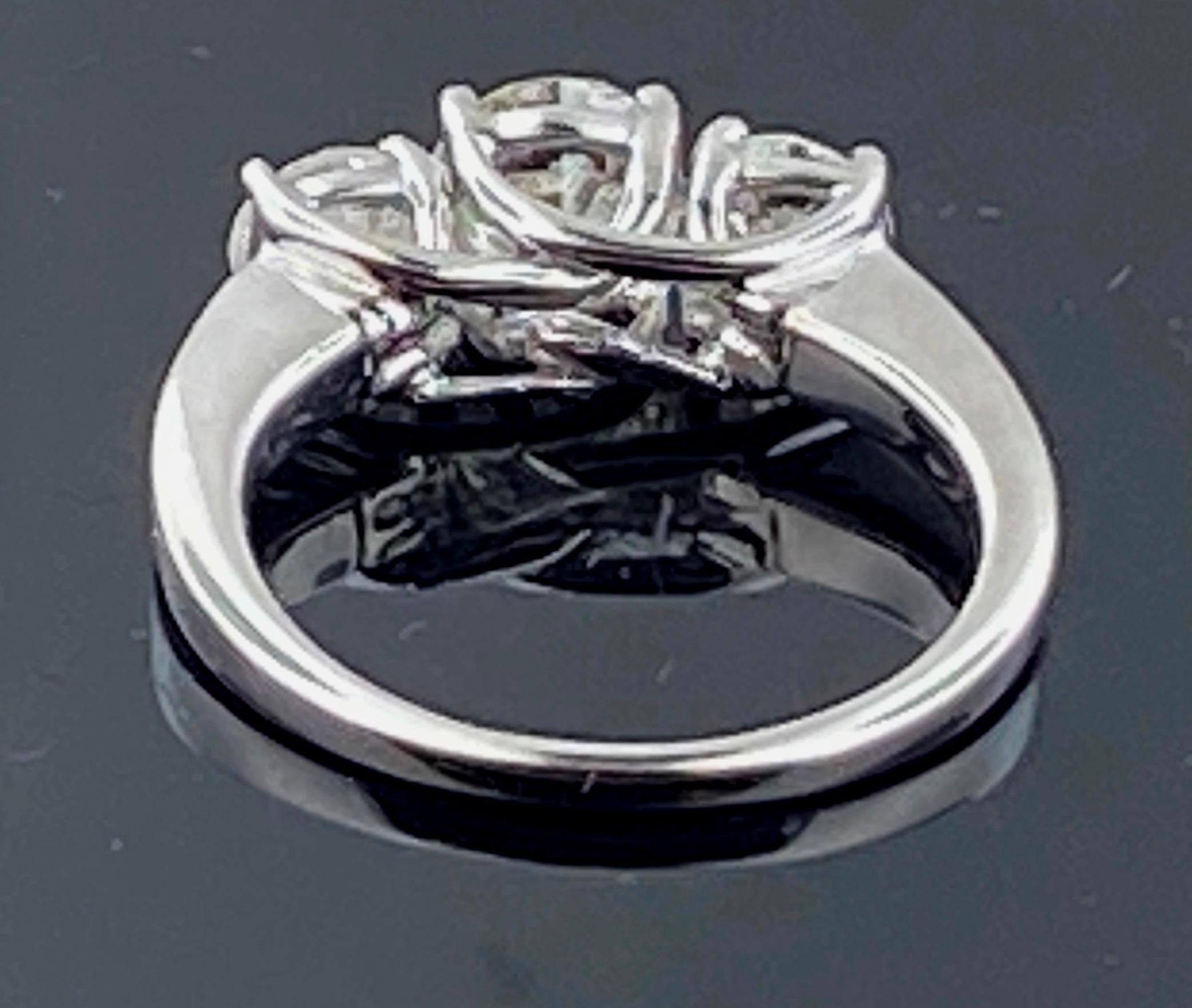 18KT White Gold 3-Stone 2.33 Carats Diamond Ring In Excellent Condition For Sale In Palm Desert, CA