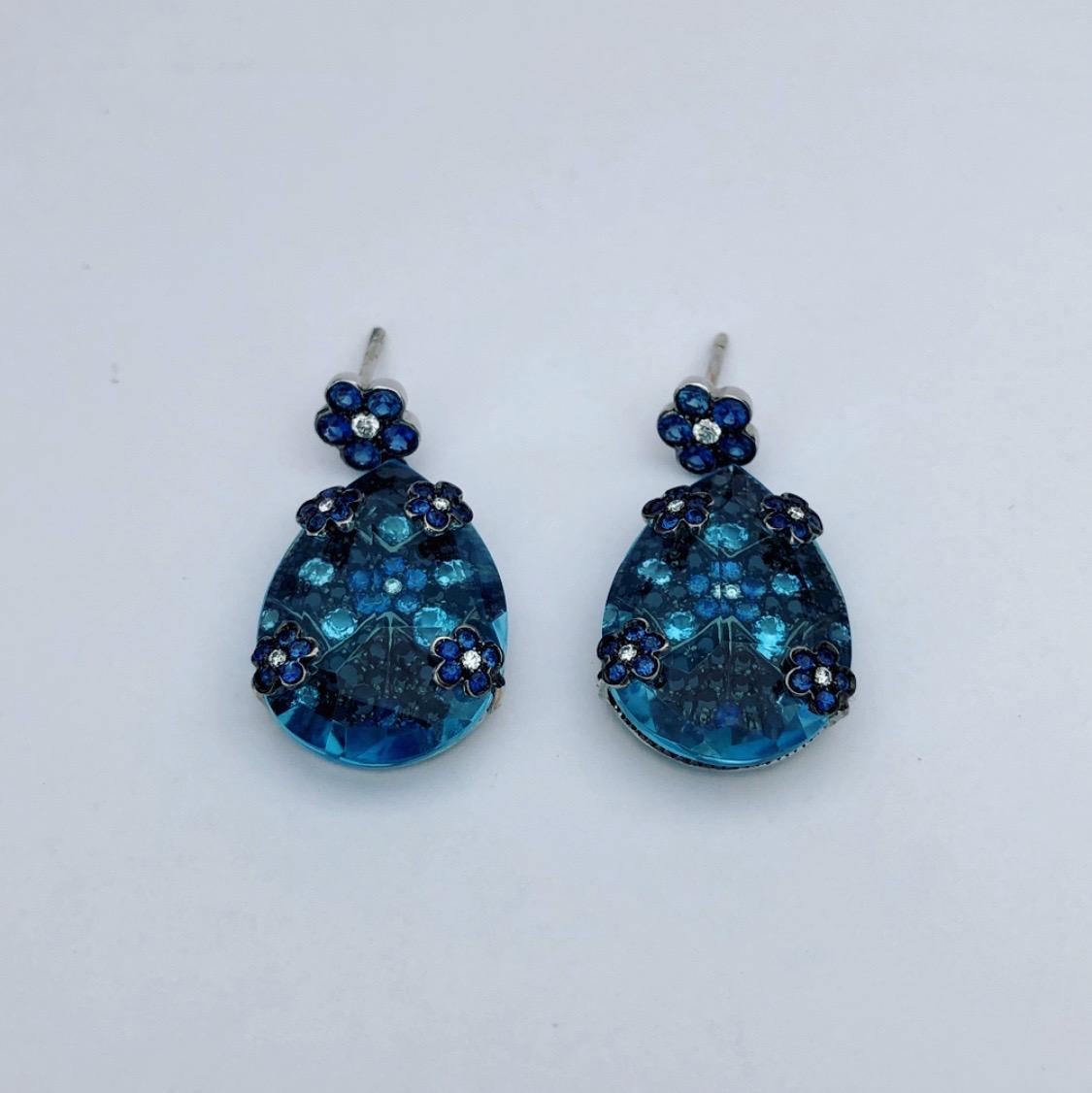 Contemporary 18 Karat Gold 32.80 Carat Oval Blue Topaz Earrings with Sapphires and Aquamarine For Sale