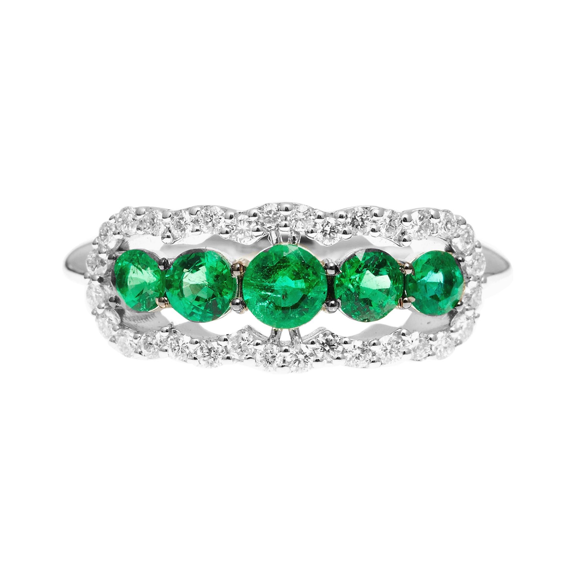18kt White Gold 5-Stone Emerald Ring with Diamond Halo For Sale