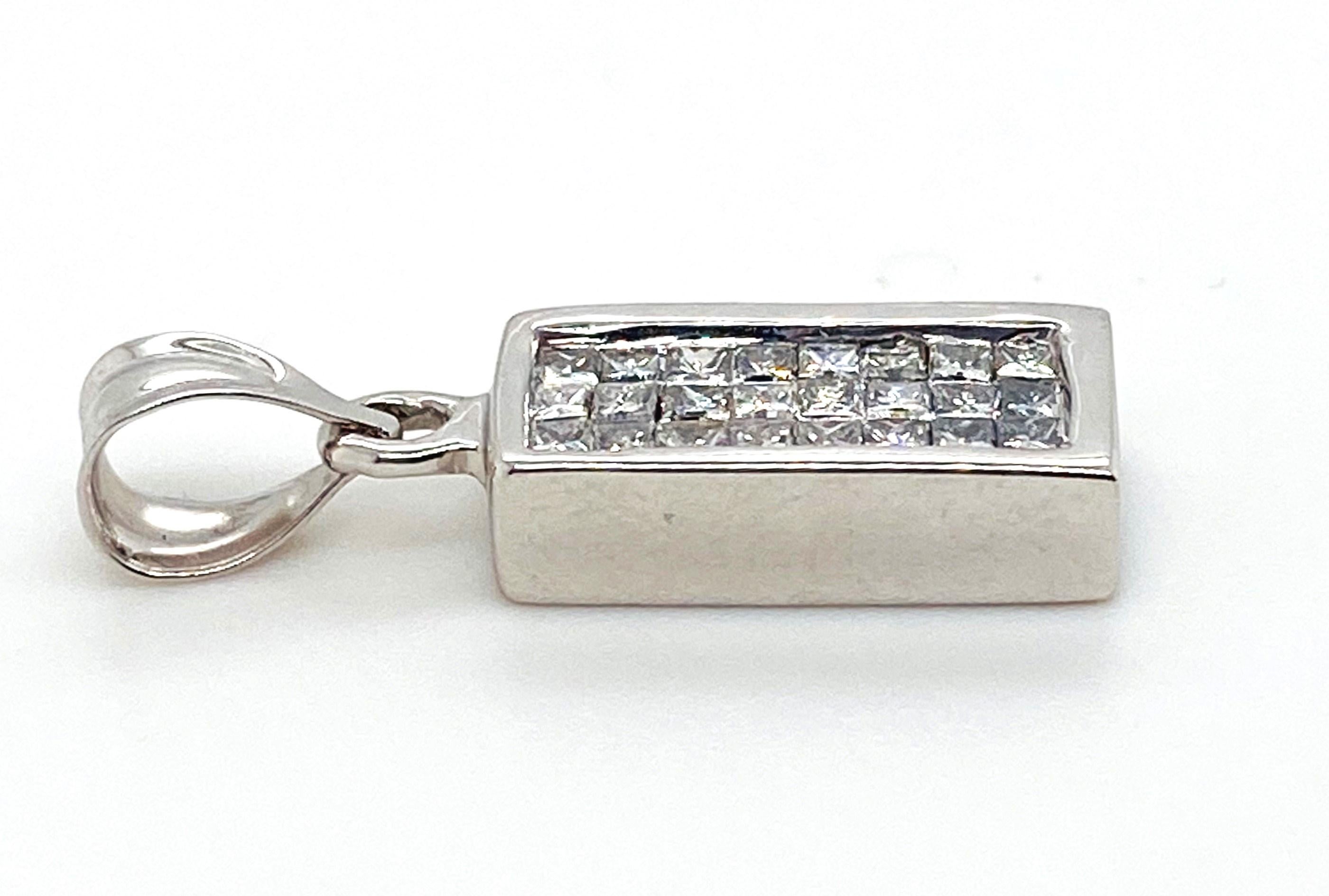 18kt White Gold .56 Carat Princess Cut Diamond Pendant In Good Condition In Towson, MD