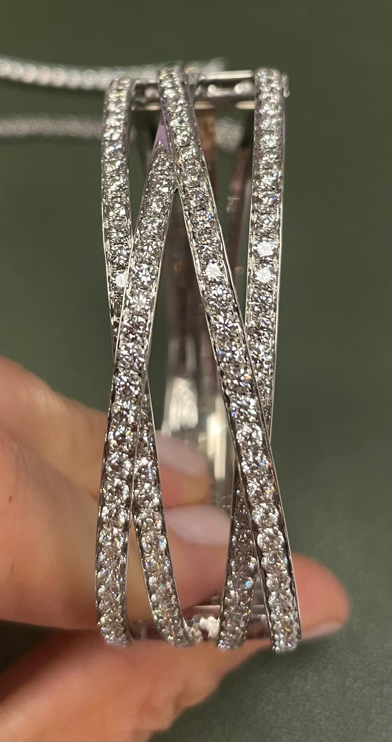Brilliant Cut 18kt White Gold and Diamond Cross over Diamond Braccelet For Sale