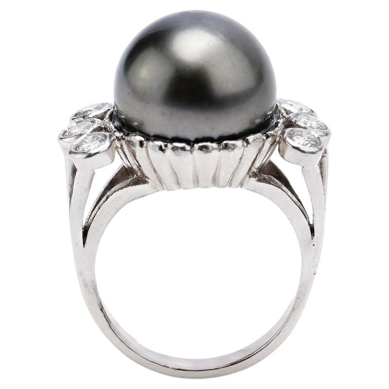 Yoko London Tahitian Pearl and Emerald Ring in 18 Karat White Gold For ...