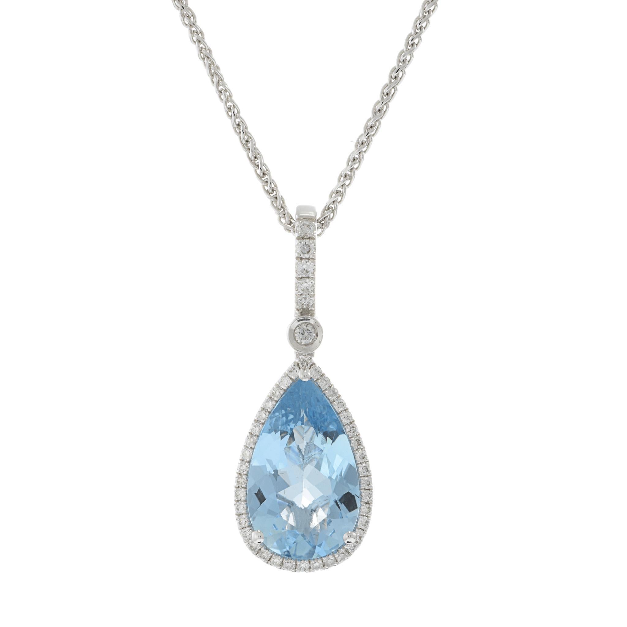 Collier à pendentif goutte en or blanc 18KT aigue-marine et diamant Neuf - En vente à New York, NY