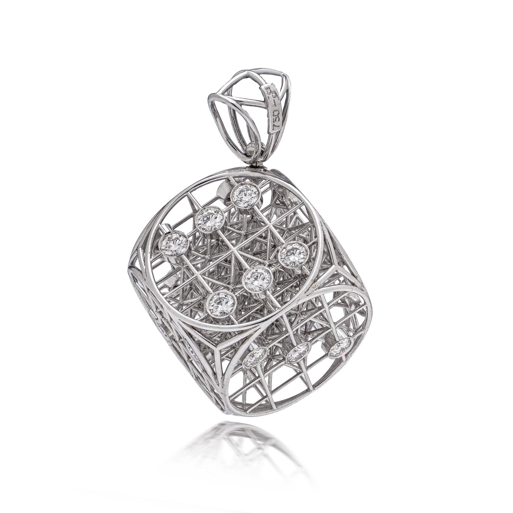 Colgante dado de diamantes arquitectónicos de oro blanco de 18 quilates de 3,15 quilates Corte brillante en venta