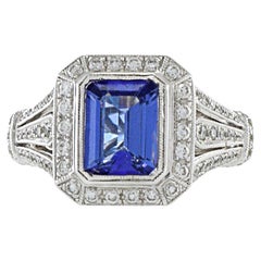 18KT White Gold Art Deco Style Emerald Tanzanite And Diamond Ring