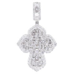 Pendentif en or blanc 18KT avec diamants baguettes et ronds