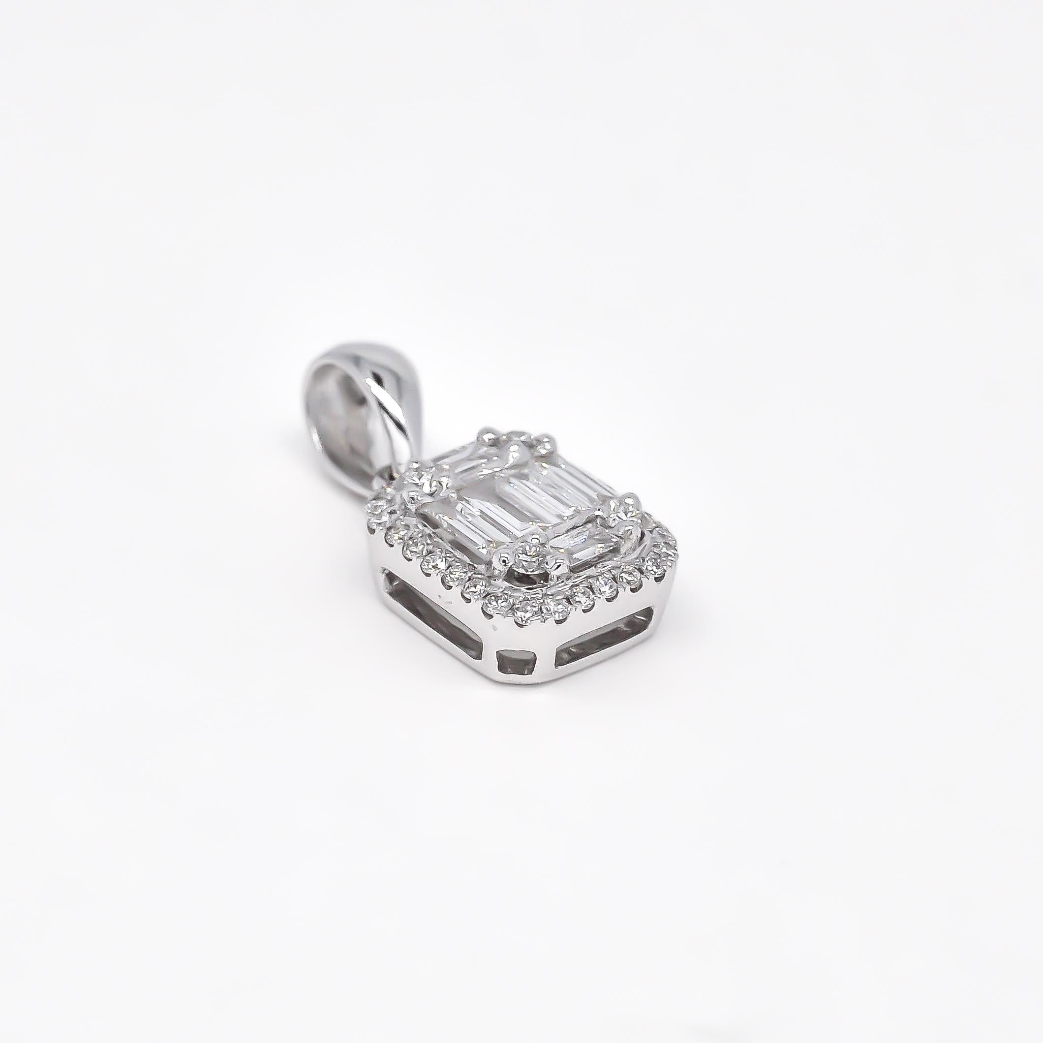 Chaîne collier pendentif en or blanc 18 carats avec diamants naturels de 0,43 carat en vente 1