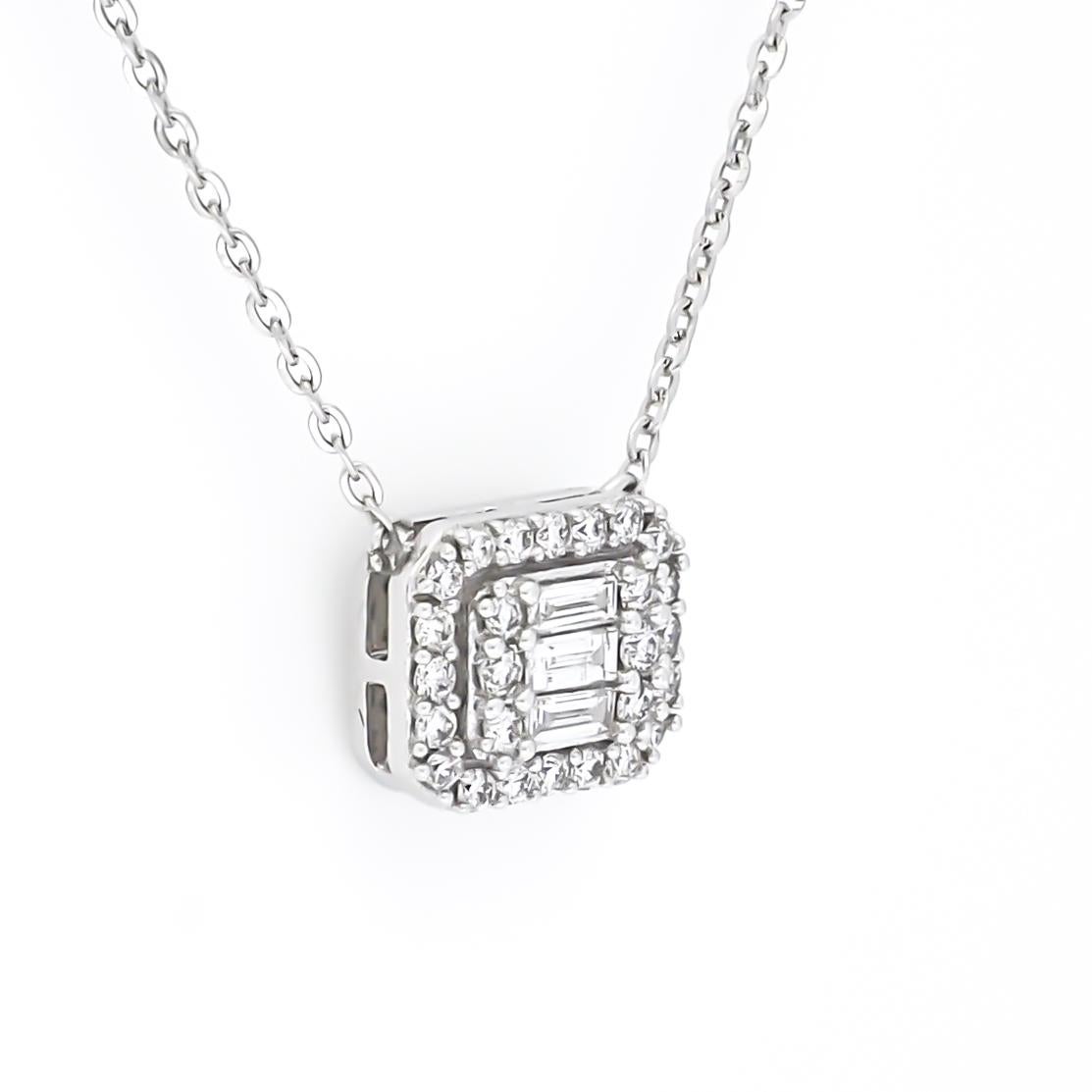 Art Nouveau Natural Diamond Pendant 0.25 CT 18KT White Gold Cluster Halo Chain Necklace For Sale