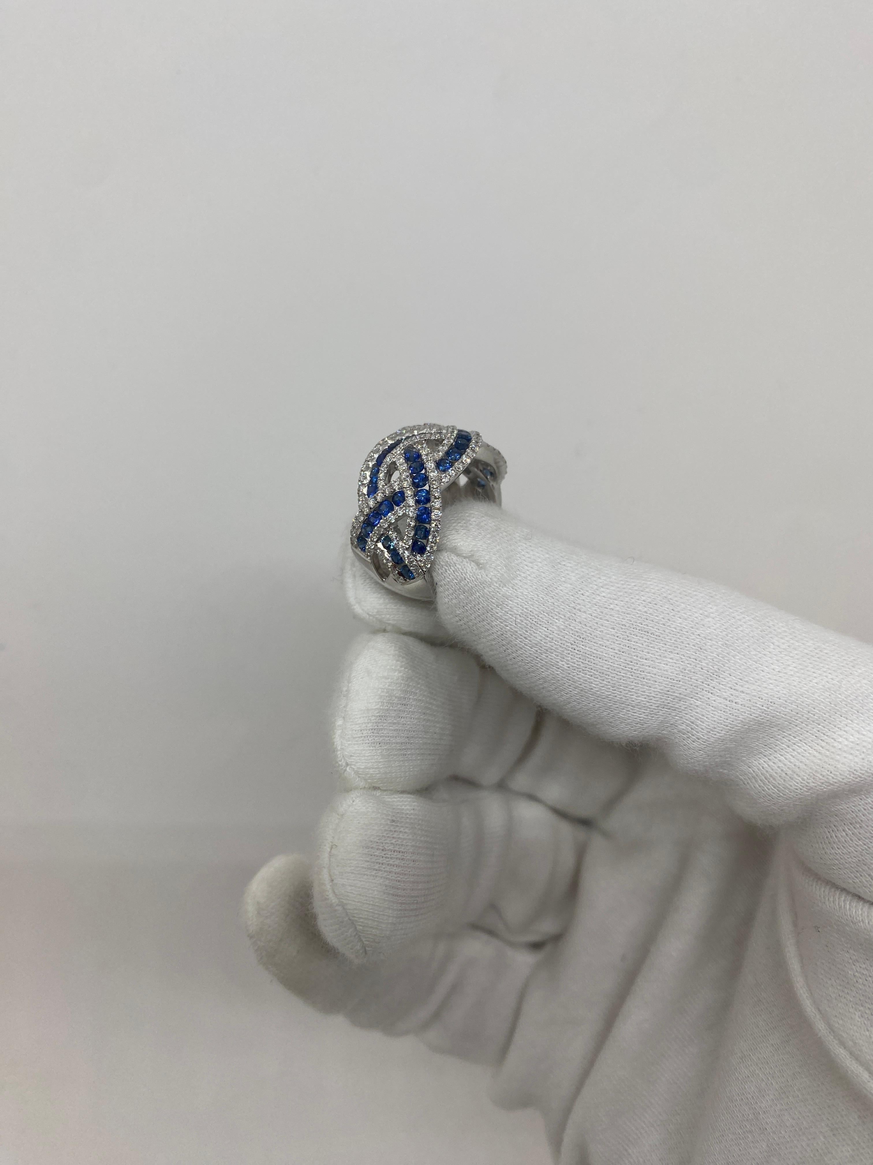 18kt White Gold Band Ring White Diamonds 1.07 Ct Blue Sapphires 1.73 Ct For Sale 1