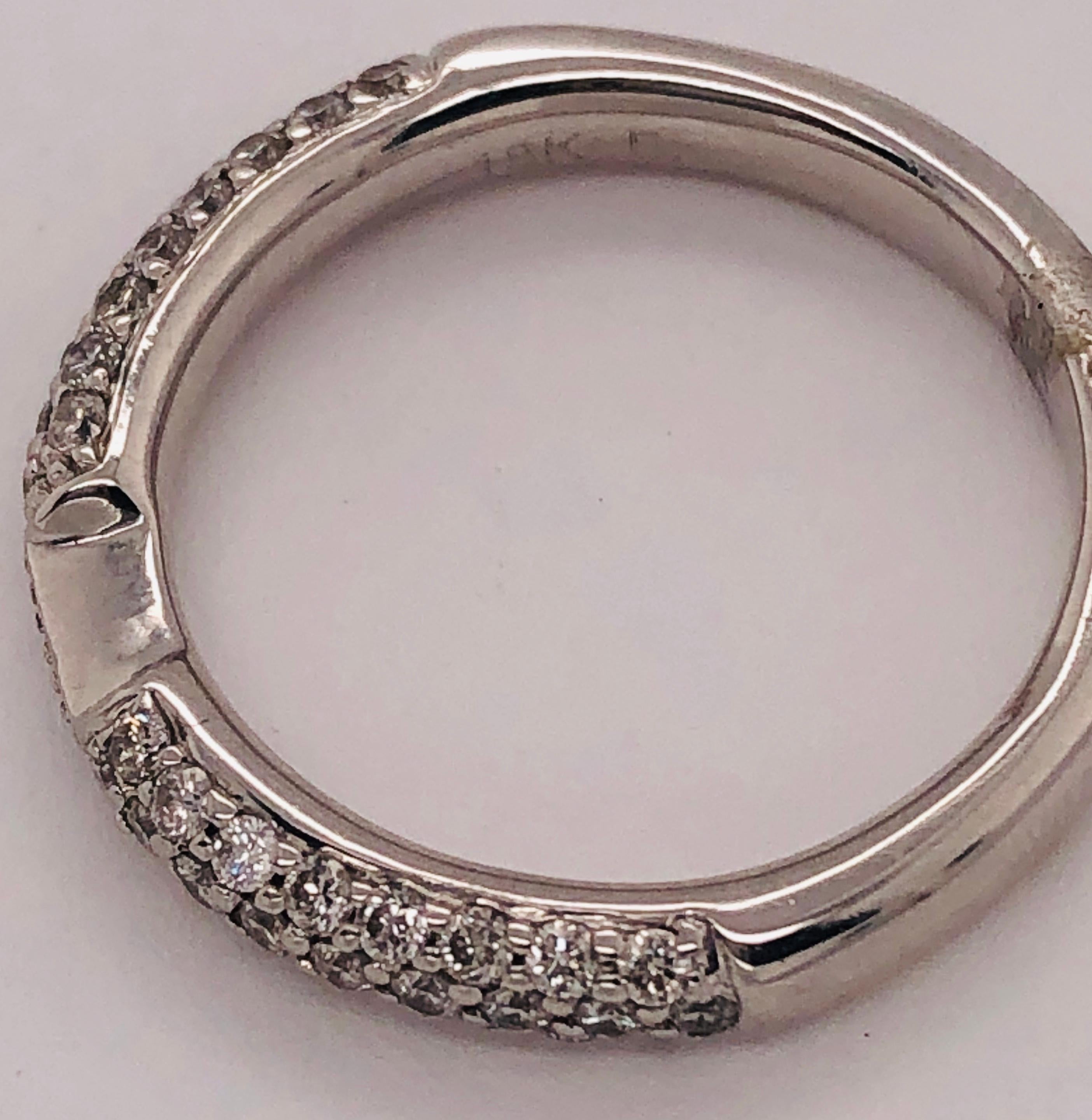 18 Karat White Gold Band Wedding Bridal Ring with Diamonds For Sale 4