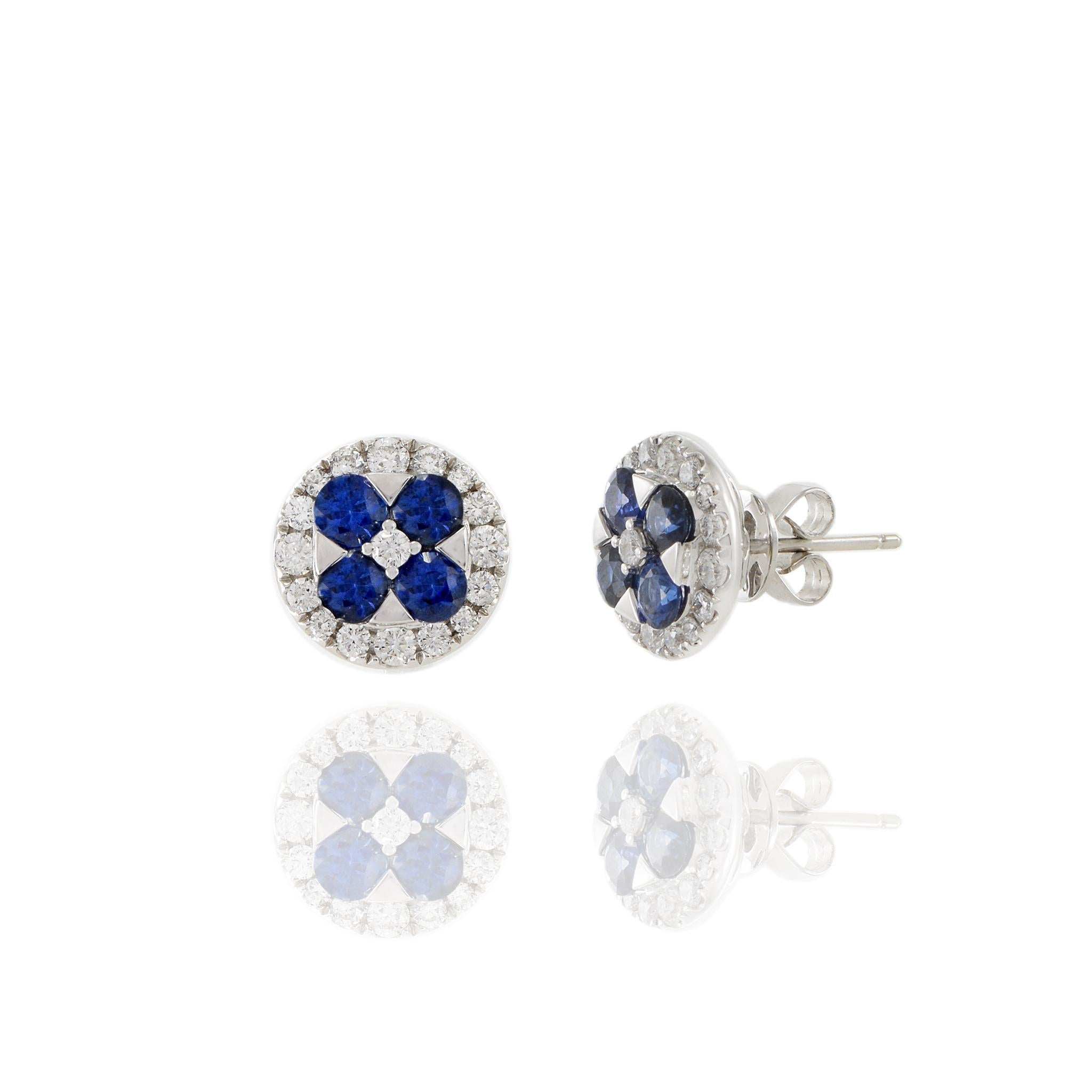 18KT White Gold Blue Sapphire And Diamond Earrings In New Condition For Sale In New York, NY