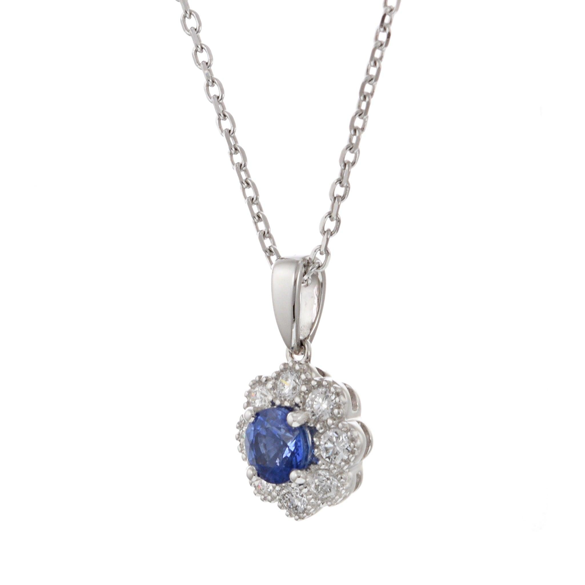 Modern 18KT White Gold Blue Sapphire and Diamond Pendant Necklace For Sale