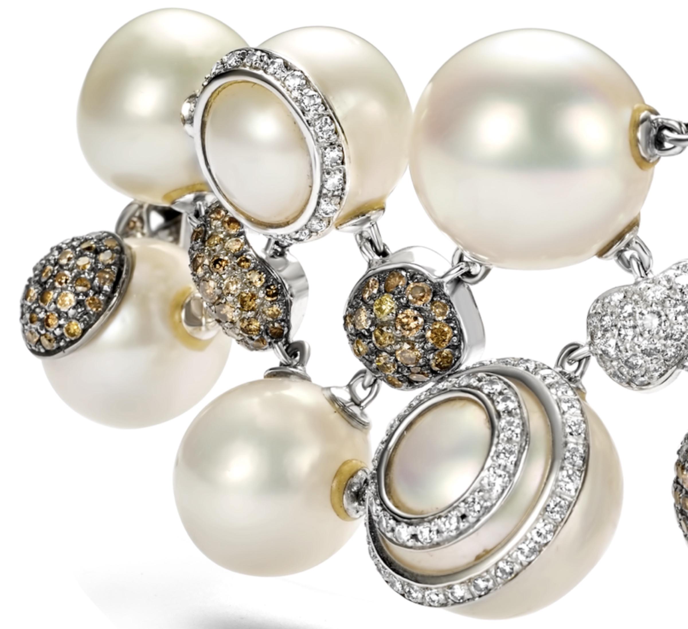 Brilliant Cut 18kt White Gold Bracelet 12.6ct White & Cognac Diamonds Pearl Has Matching Ring For Sale