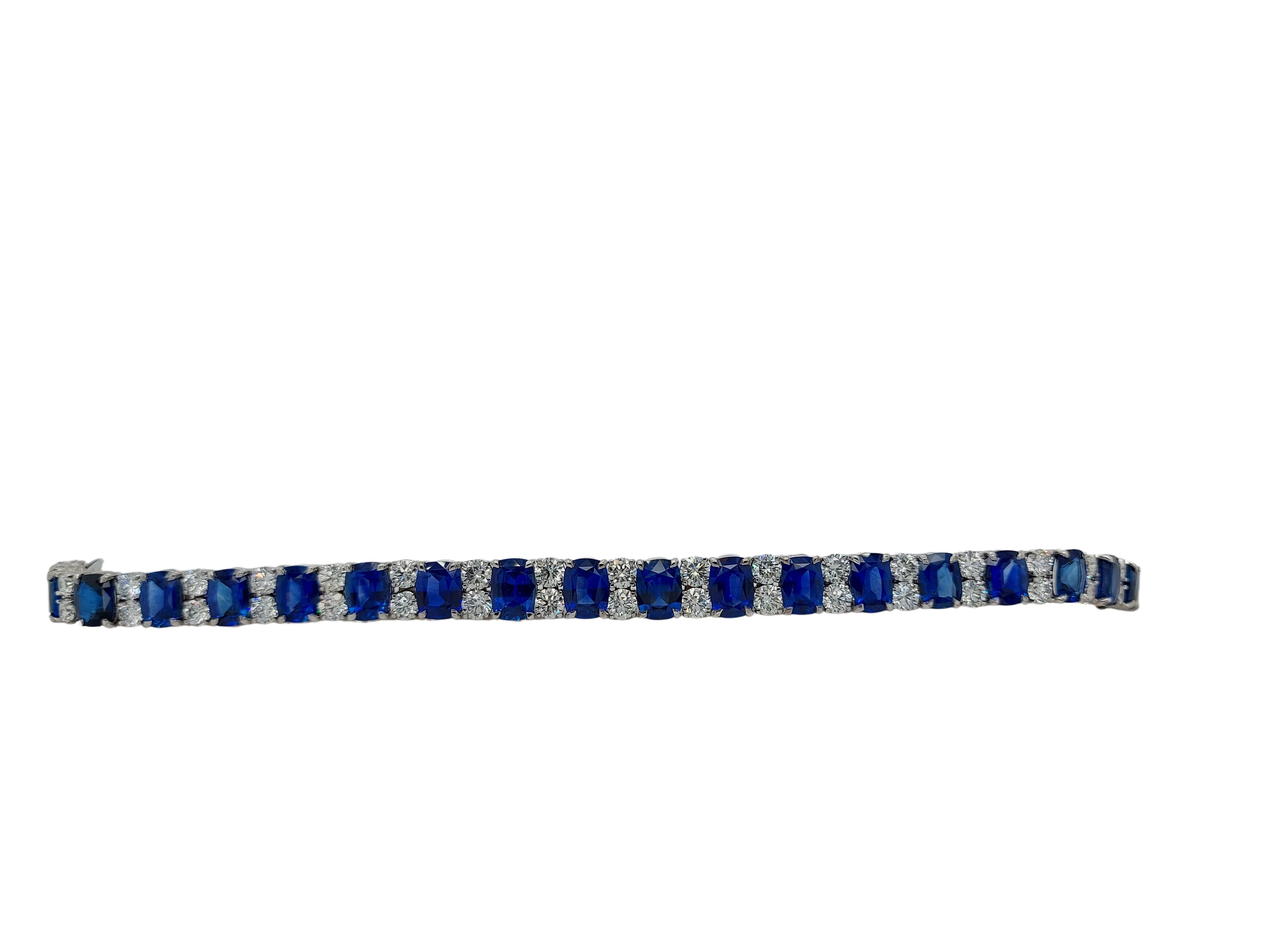 Contemporary 18kt White Gold Bracelet  27.33ct Sapphires, 9ct Diamonds, CGL Certificated For Sale