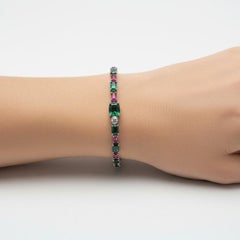 Pulsera de Oro blanco 18 quilates con 20 Cts de Turmalinas y Diamantes