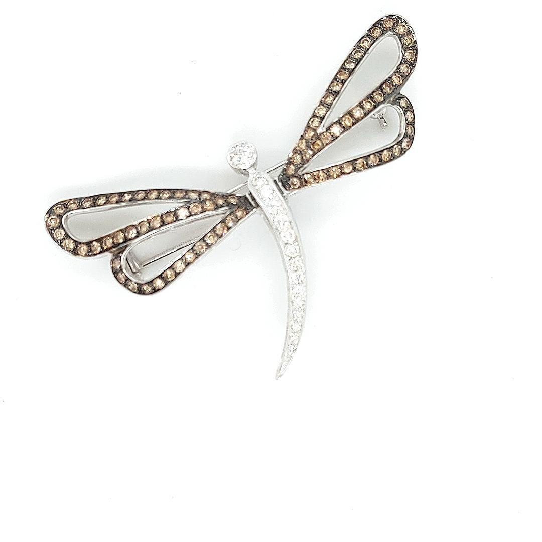 18kt White Gold Butterfly Brooch with White and Cognac Diamonds For Sale 4