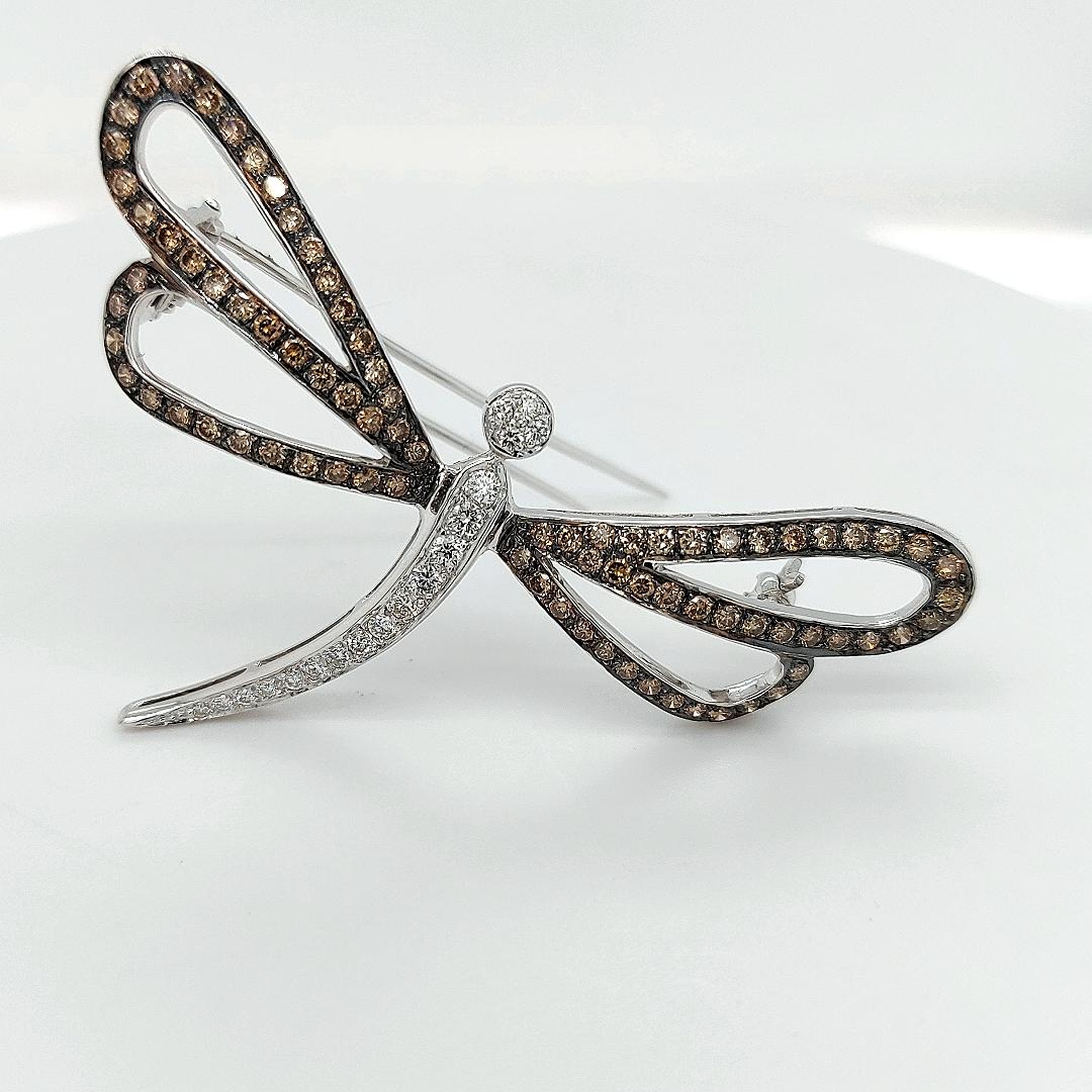 Modern 18kt White Gold Butterfly Brooch with White and Cognac Diamonds For Sale