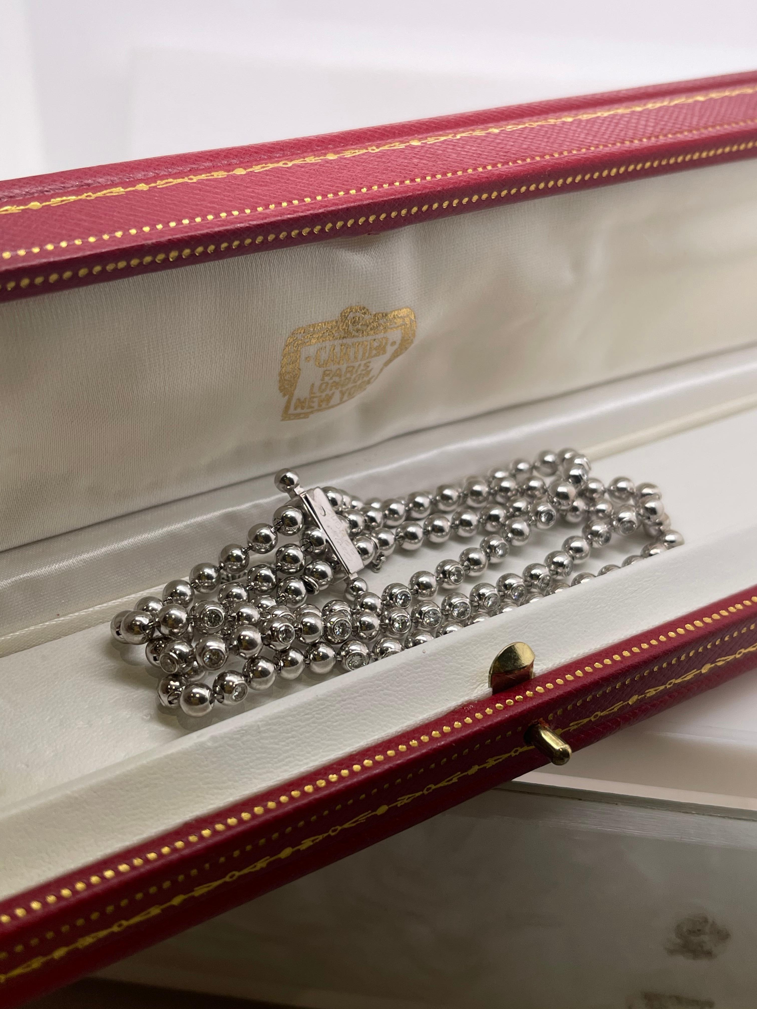 Cartier Bracelet à 3 rangées de perles de diamants en or blanc 18 carats Pour femmes en vente