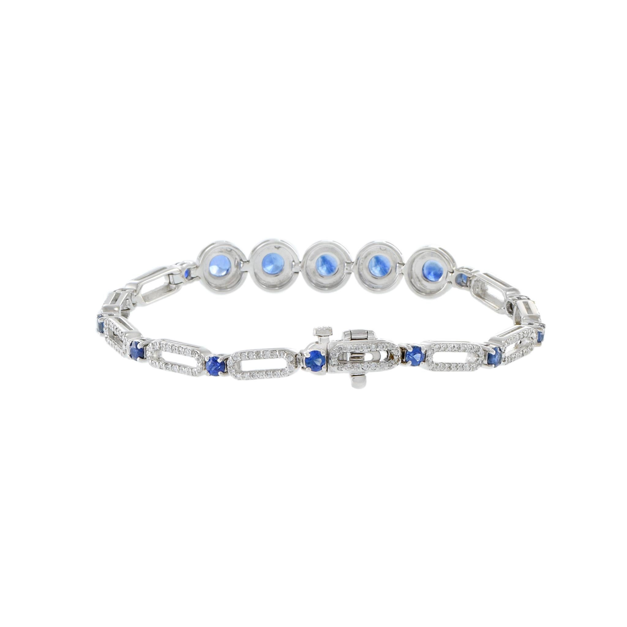 Taglio rotondo Bracciale in oro bianco 18KT con zaffiro di Ceylon e diamante in vendita